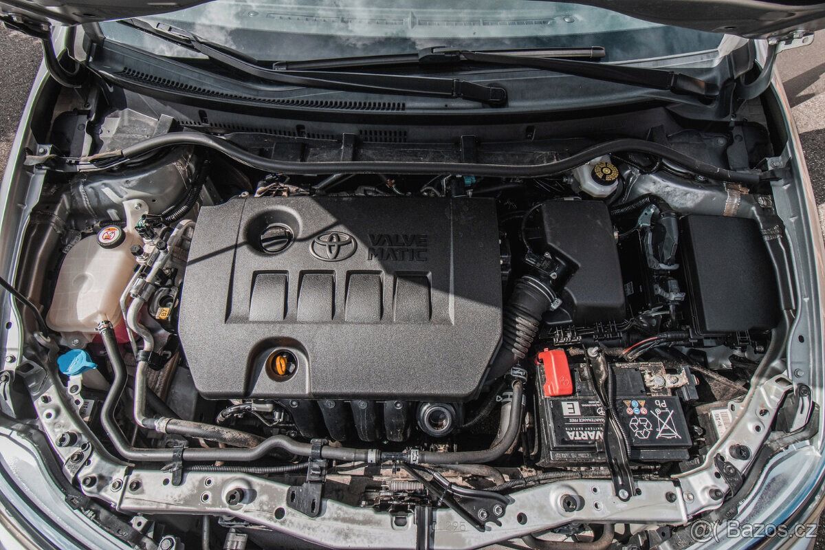 Toyota Auris - fotka 6