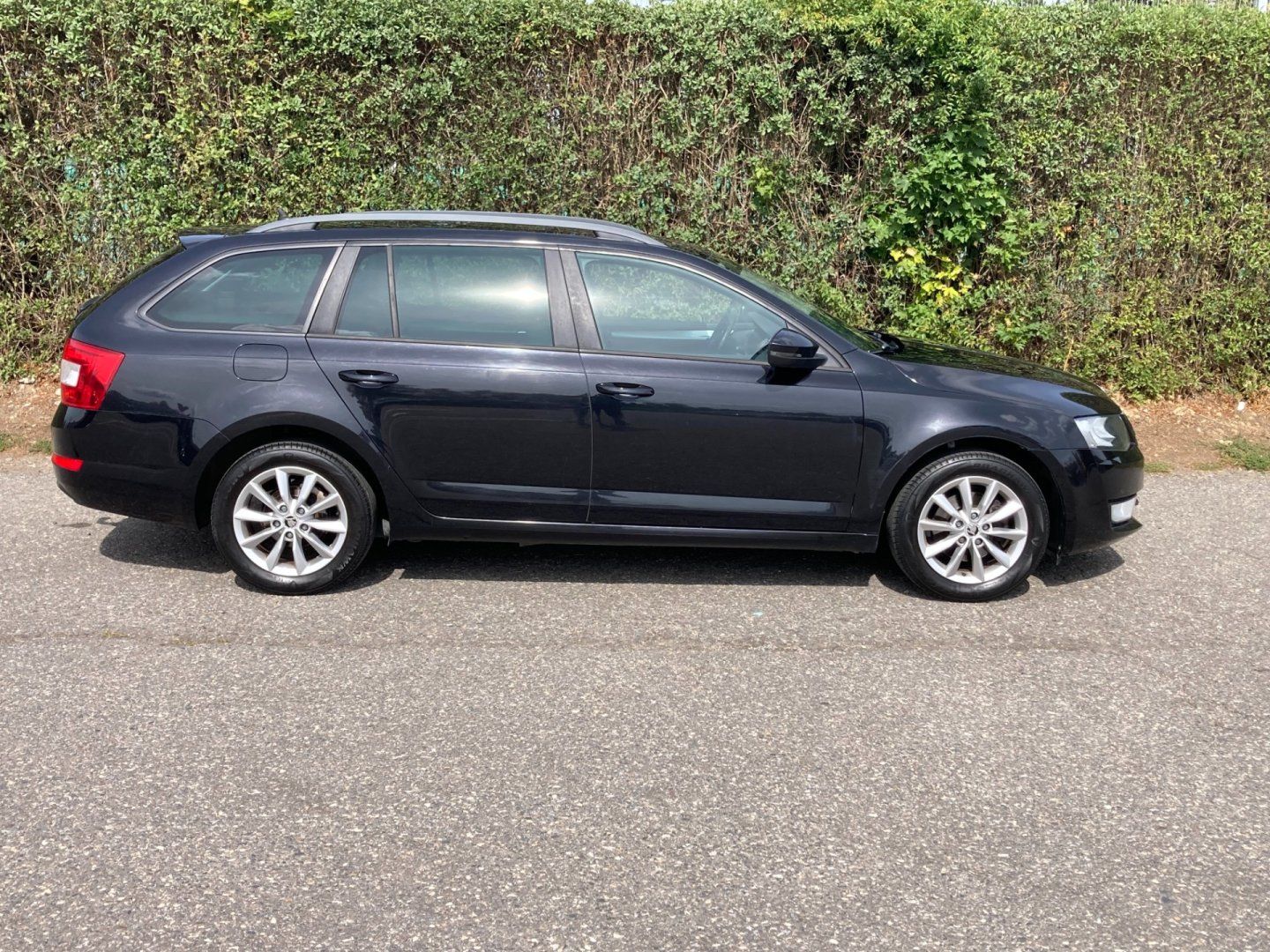 Škoda Octavia, 1,0 TSI Ambition, Navigace - fotka 3