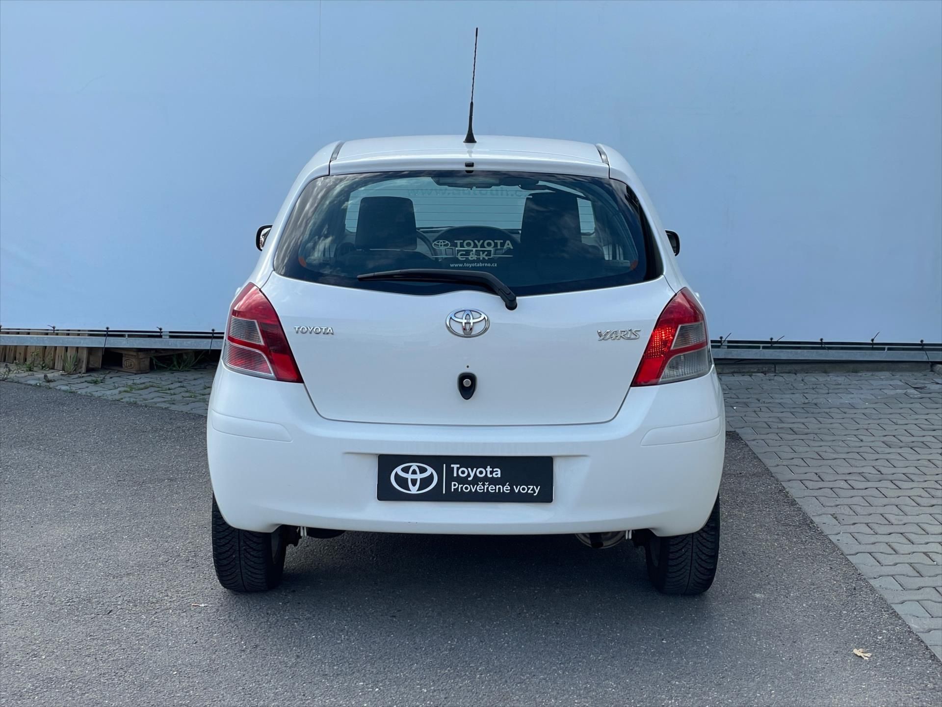 Toyota Yaris, 1,0 Dream - fotka 5