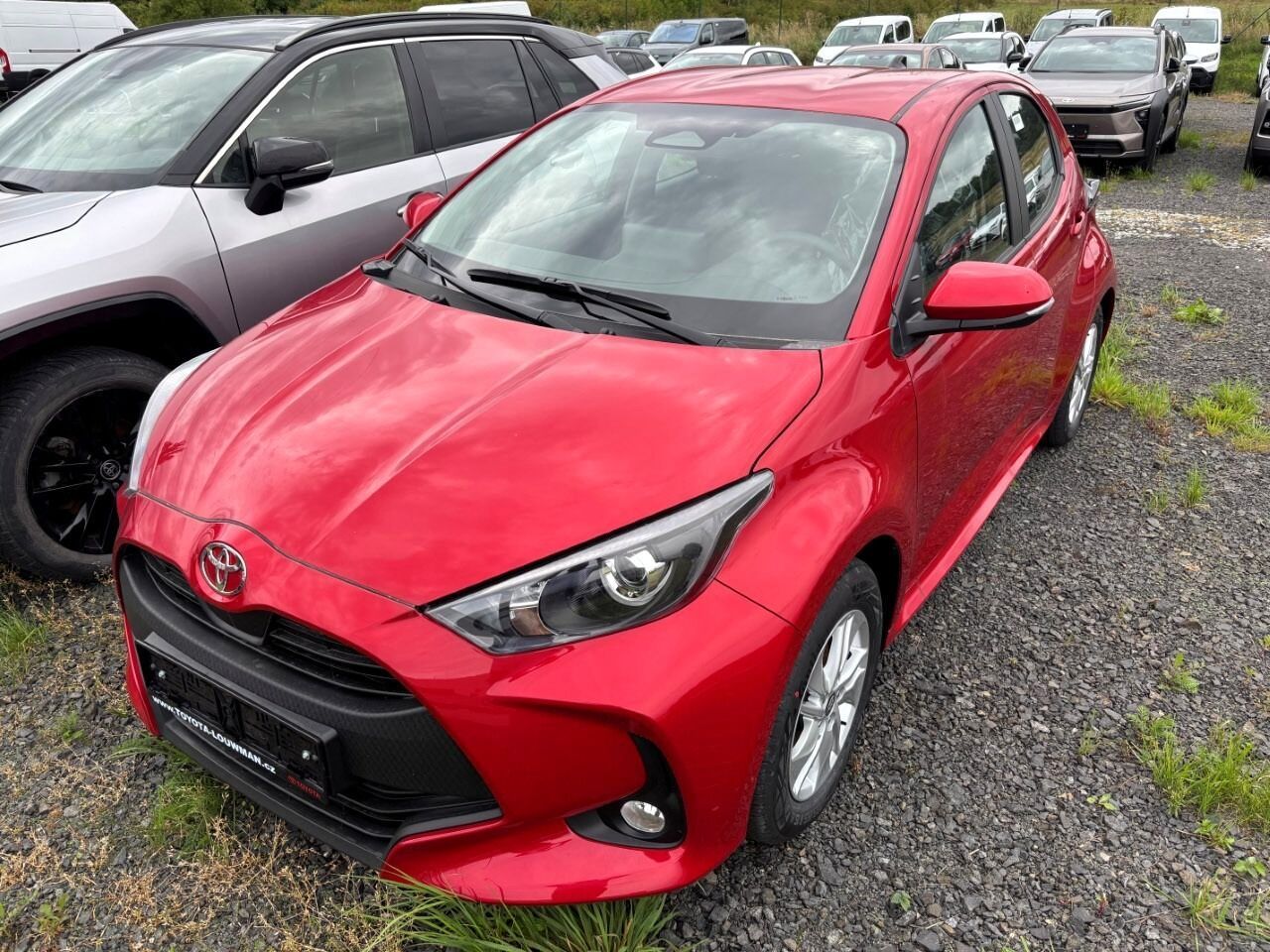 Toyota Yaris, 1,5   Comfort HEV 116 CVT - fotka 3
