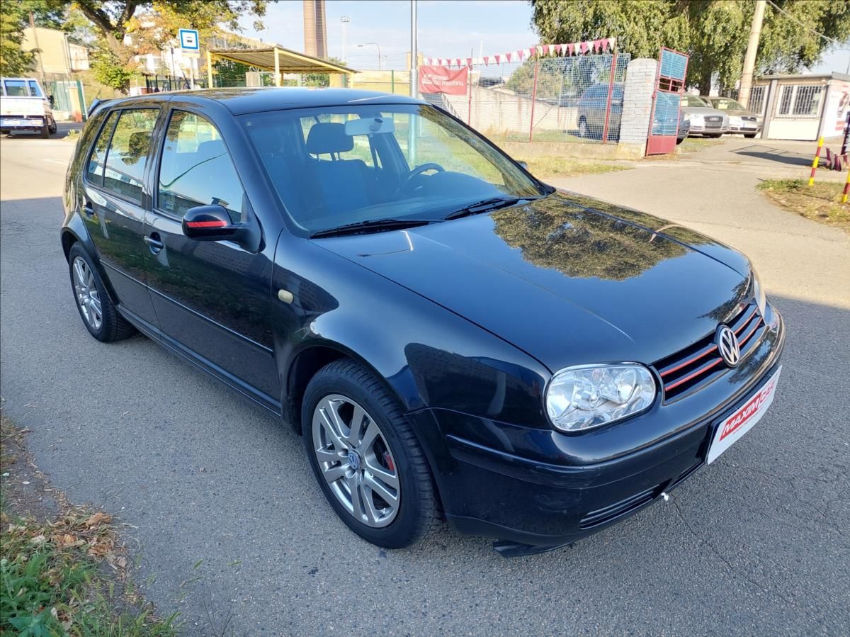 Volkswagen Golf, 1,6 16V 2.maj. koup.ČR - fotka 3