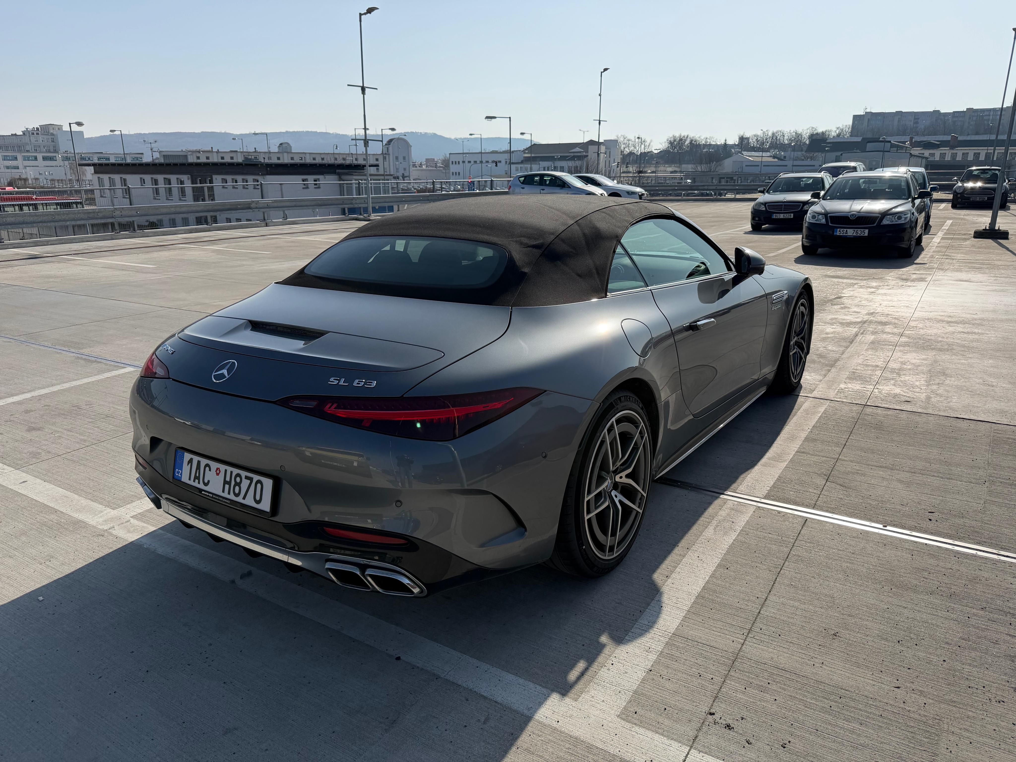 Mercedes-Benz SL, Mercedes-Benz SL 63 AMG - fotka 6