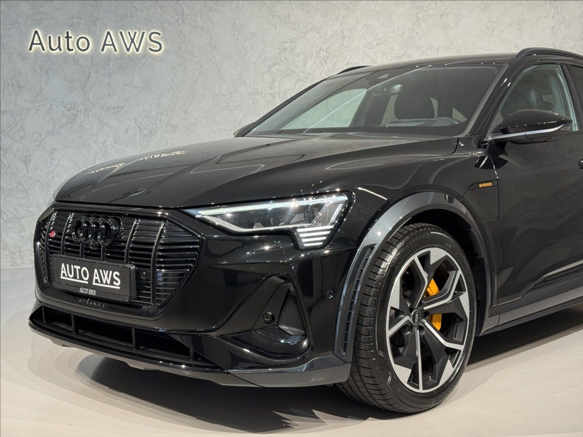 Audi e-tron, S 370 Digital LED Záruka Audi - fotka 5