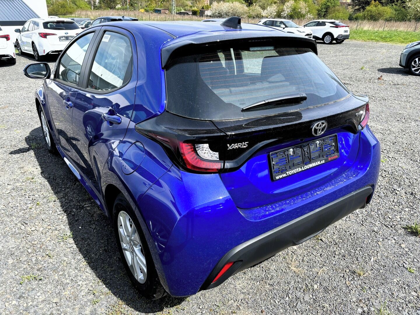 Toyota Yaris, 1,5 Comfort HEV 116 CVT - fotka 4