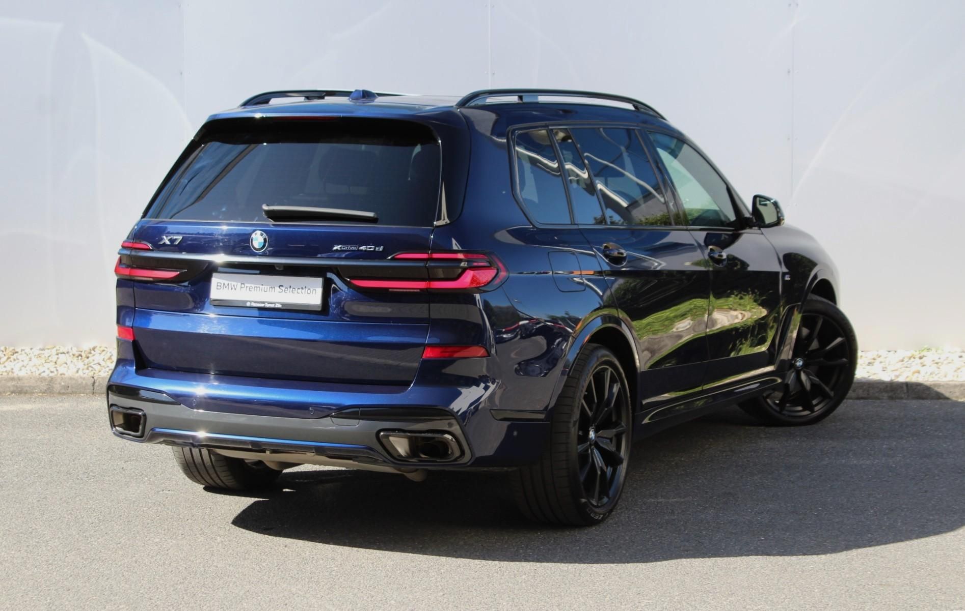 BMW X7, X7 xDrive40d - fotka 2