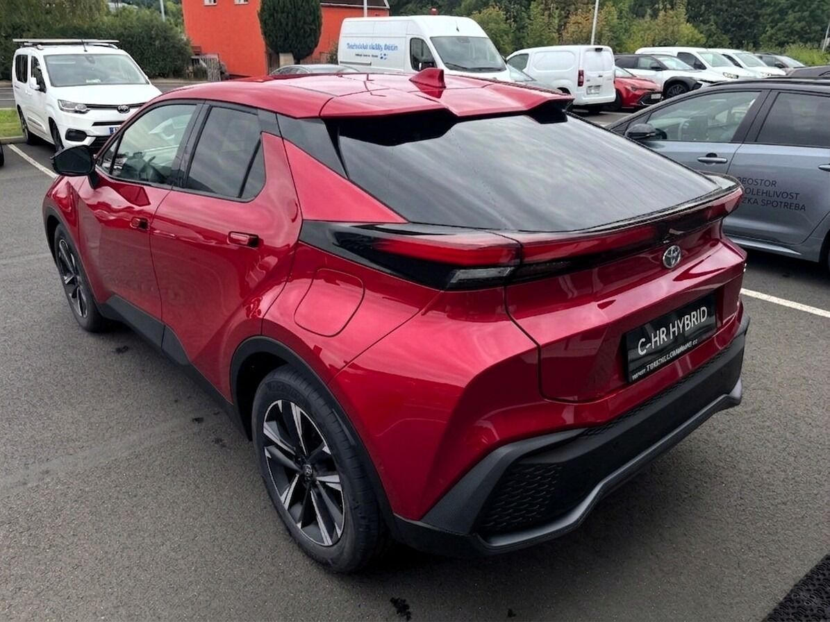 Toyota C-HR, 1,8   Style HEV CVT - fotka 5