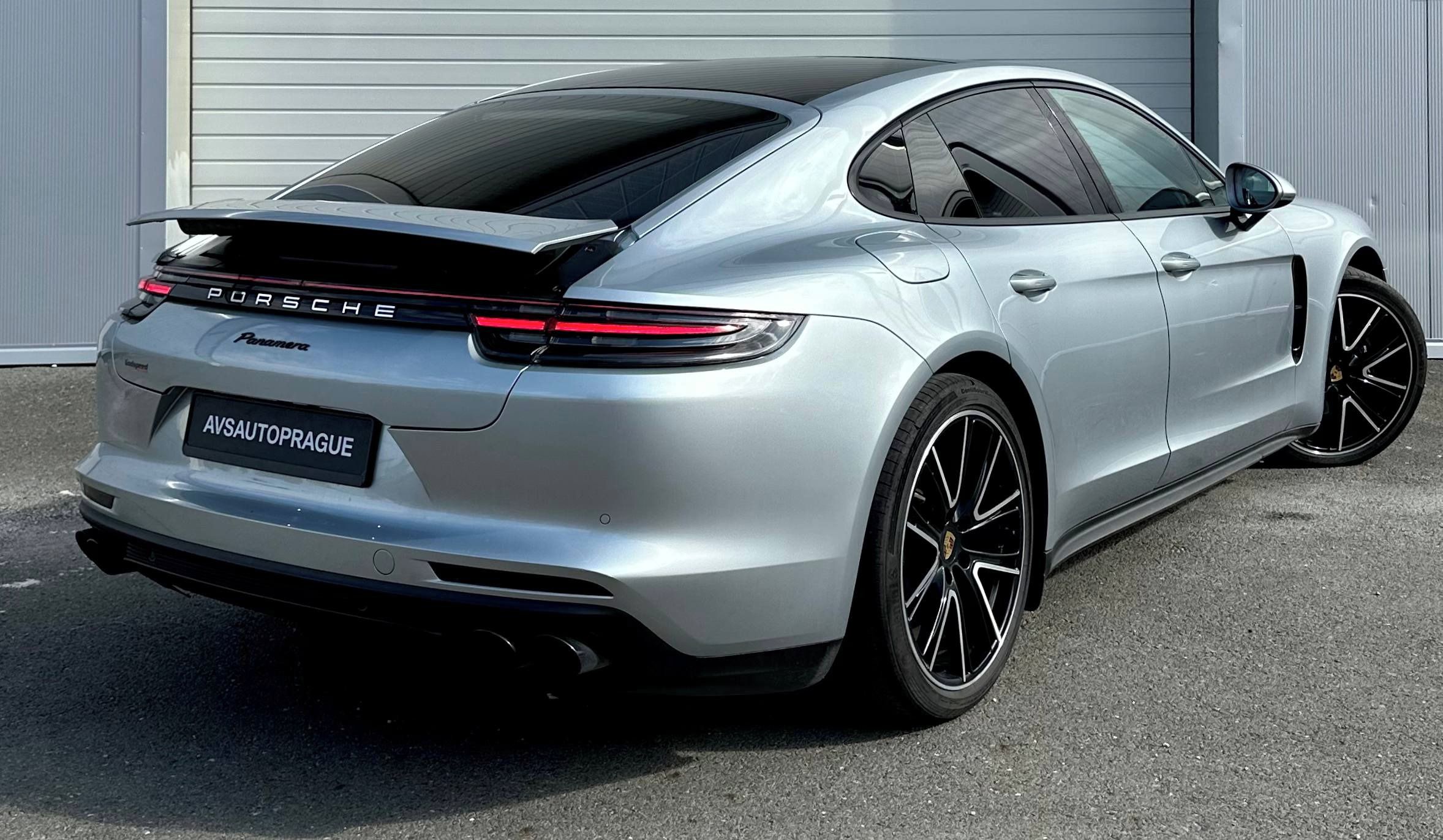 Porsche Panamera, 3.0 V6 246KW AT 2018 65TKM - fotka 4