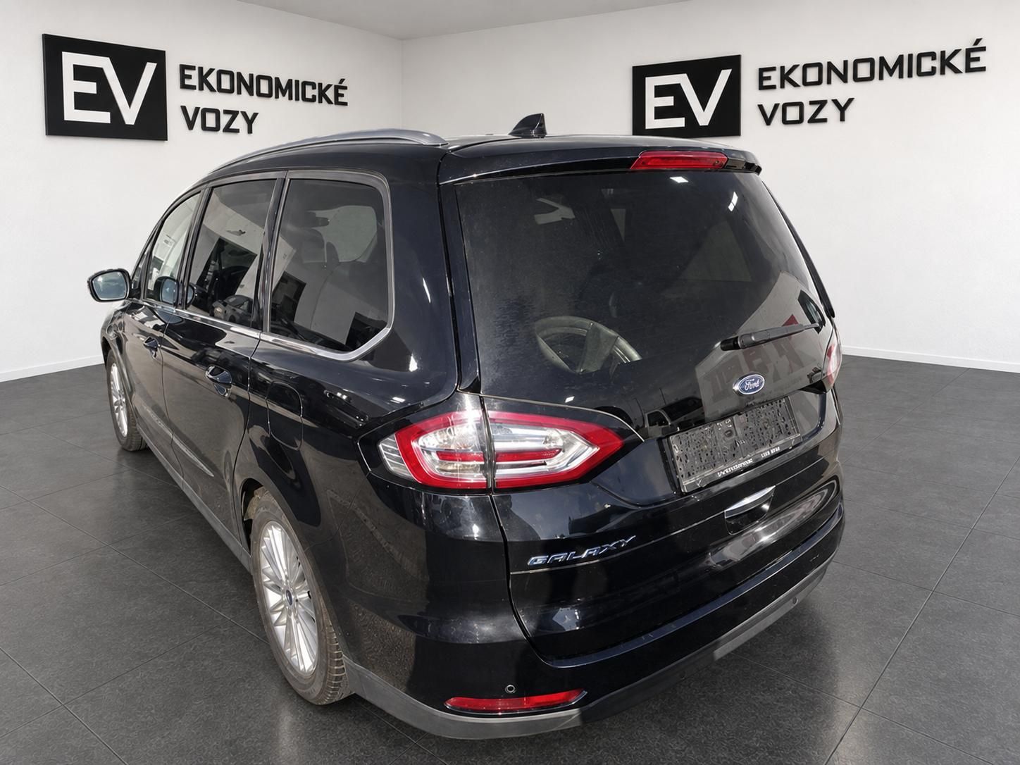 Ford Galaxy, 2.5 hybrid, VIGNALE,7-MÍST - fotka 6