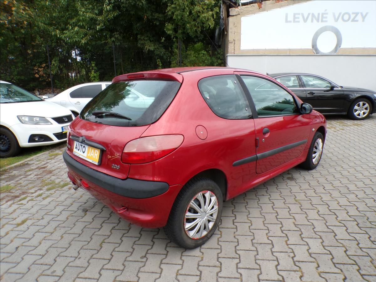 Peugeot 206, 1,1 i - fotka 5
