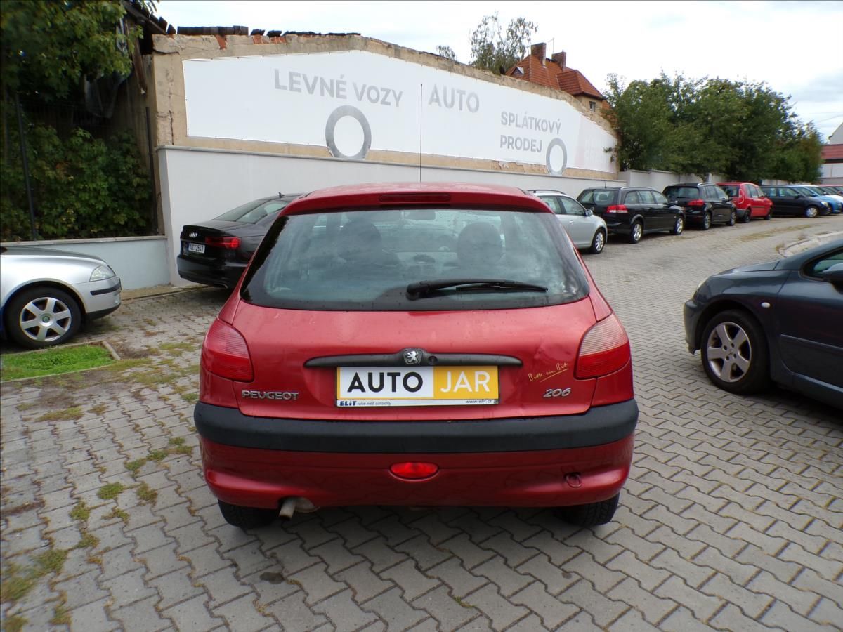 Peugeot 206, 1,1 i - fotka 6