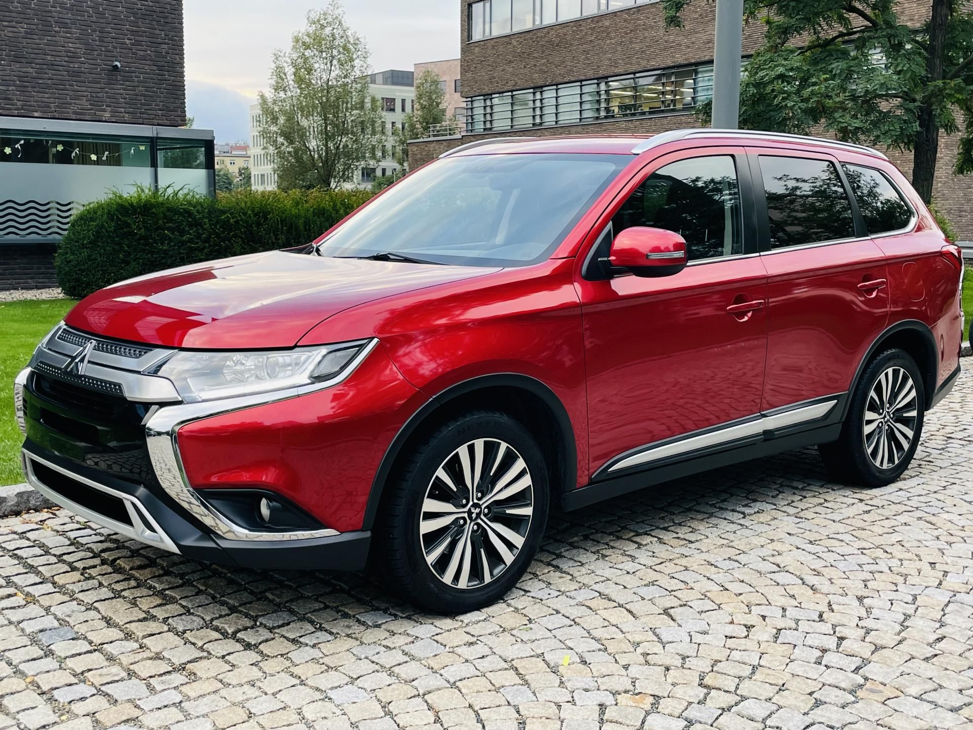 Mitsubishi Outlander, 2.0i AUTOMAT 1.MAJITEL KAMERA - fotka 6