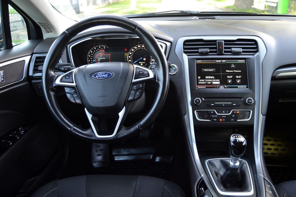 Ford Mondeo, 2.0 TDCI 103kW Business - fotka 6
