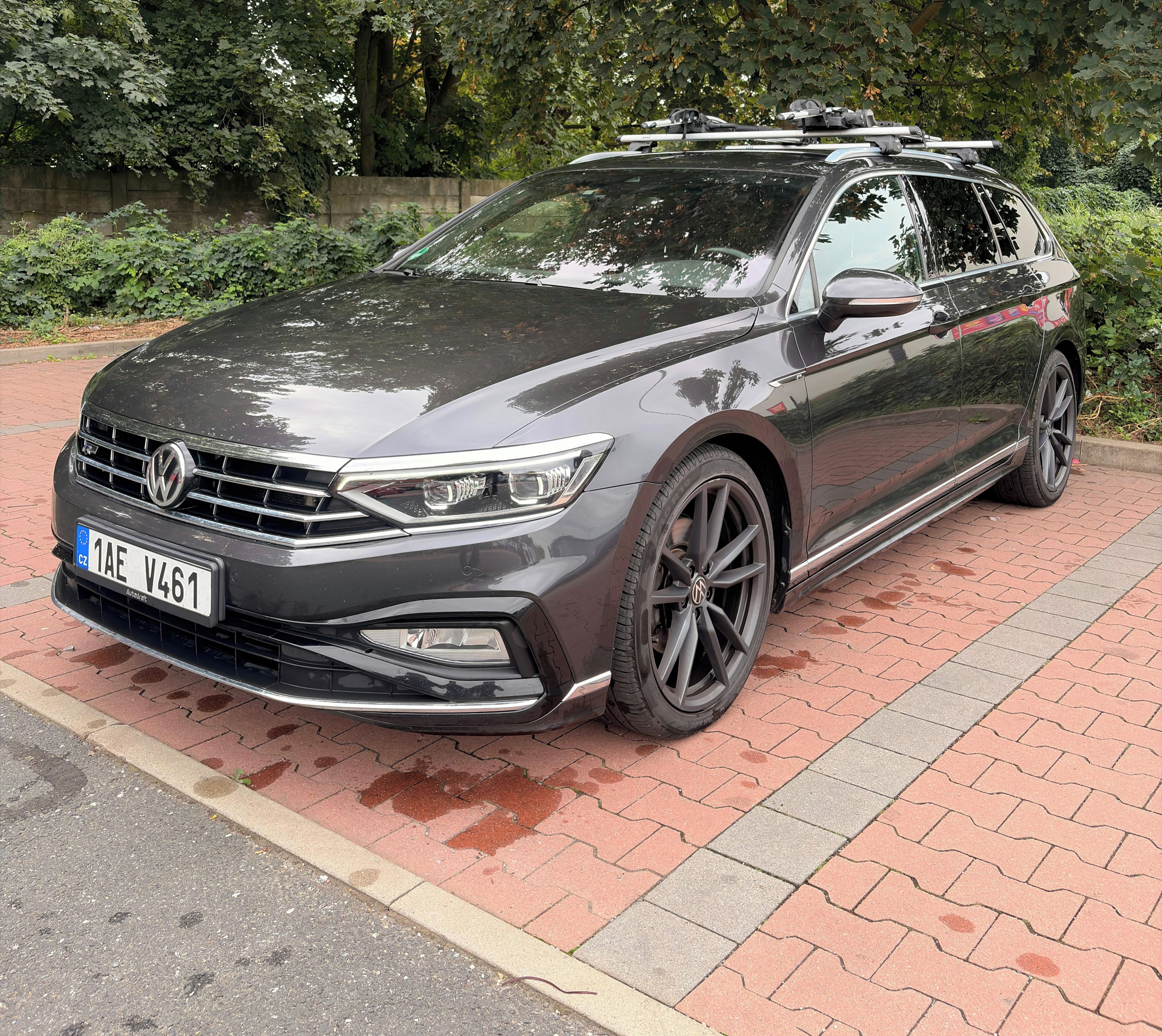 Volkswagen Passat, 2.0 TDI 140kw r-line