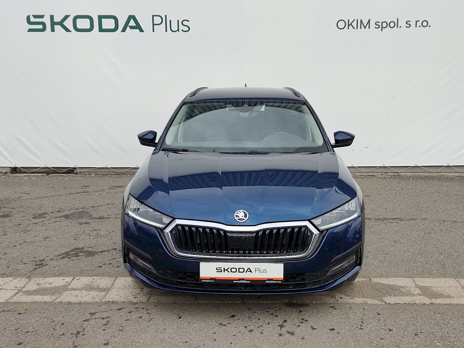 Škoda Octavia, Combi Ambition Plus 2,0 Tdi 11 - fotka 4