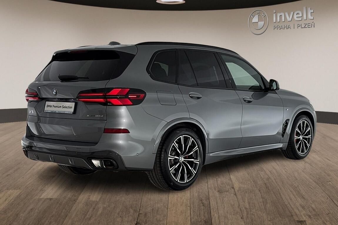 BMW X5, xDrive30d - fotka 3