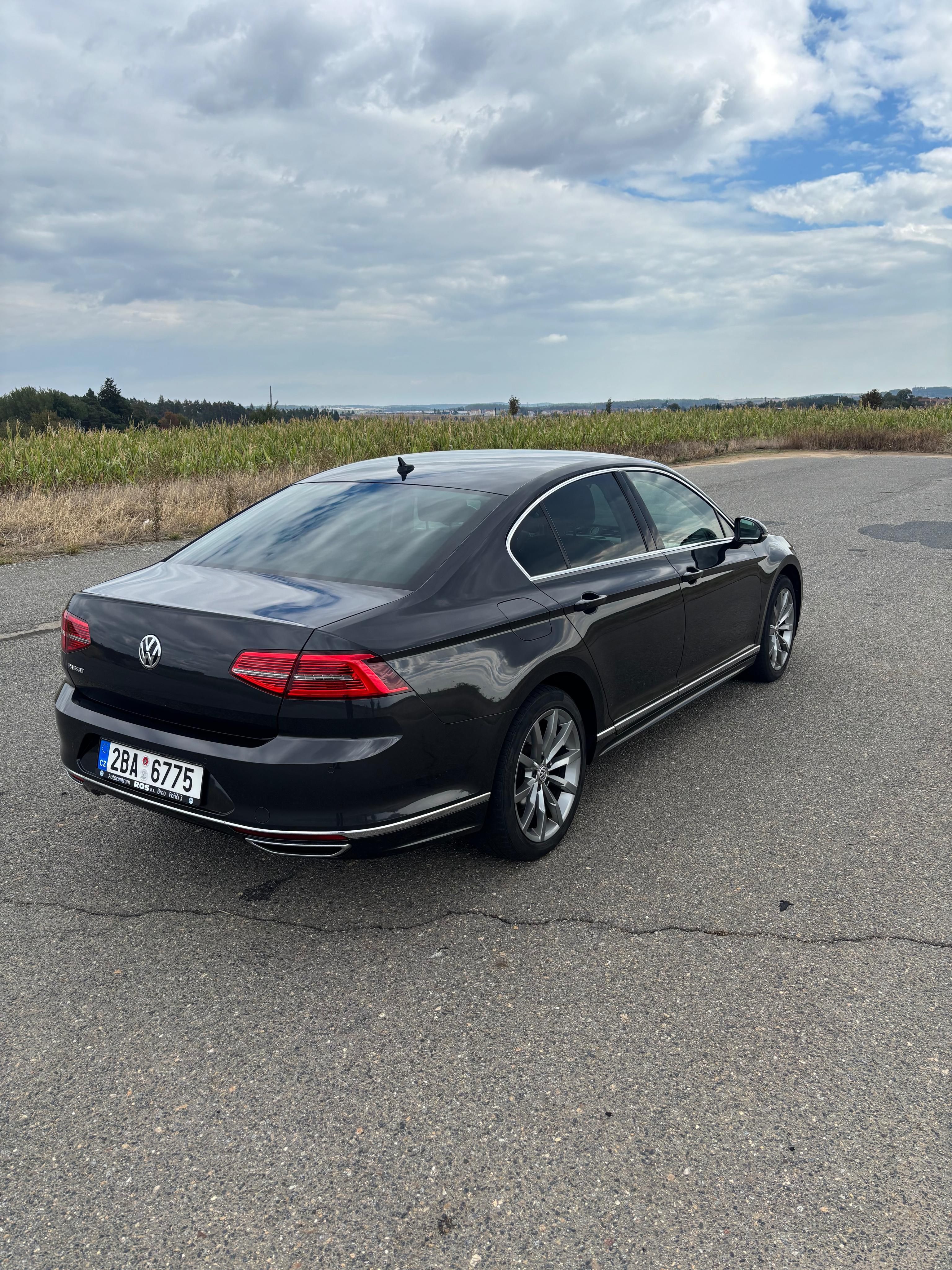 Volkswagen Passat, Passat B8 2.0TDI 110KW DSG - fotka 4