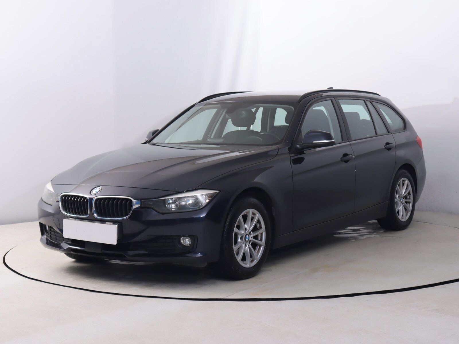 BMW Řada 3, 320 d, Automat, Serv.kniha - fotka 2