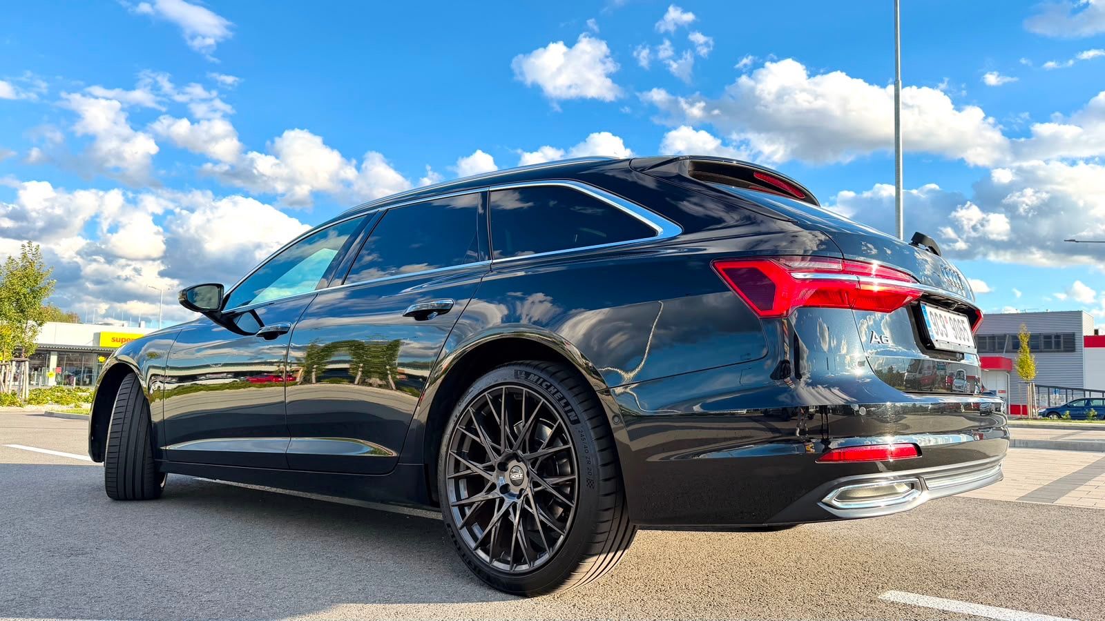Audi A6 Avant, AUDI A6 Avant 50 TDI quattro - fotka 5