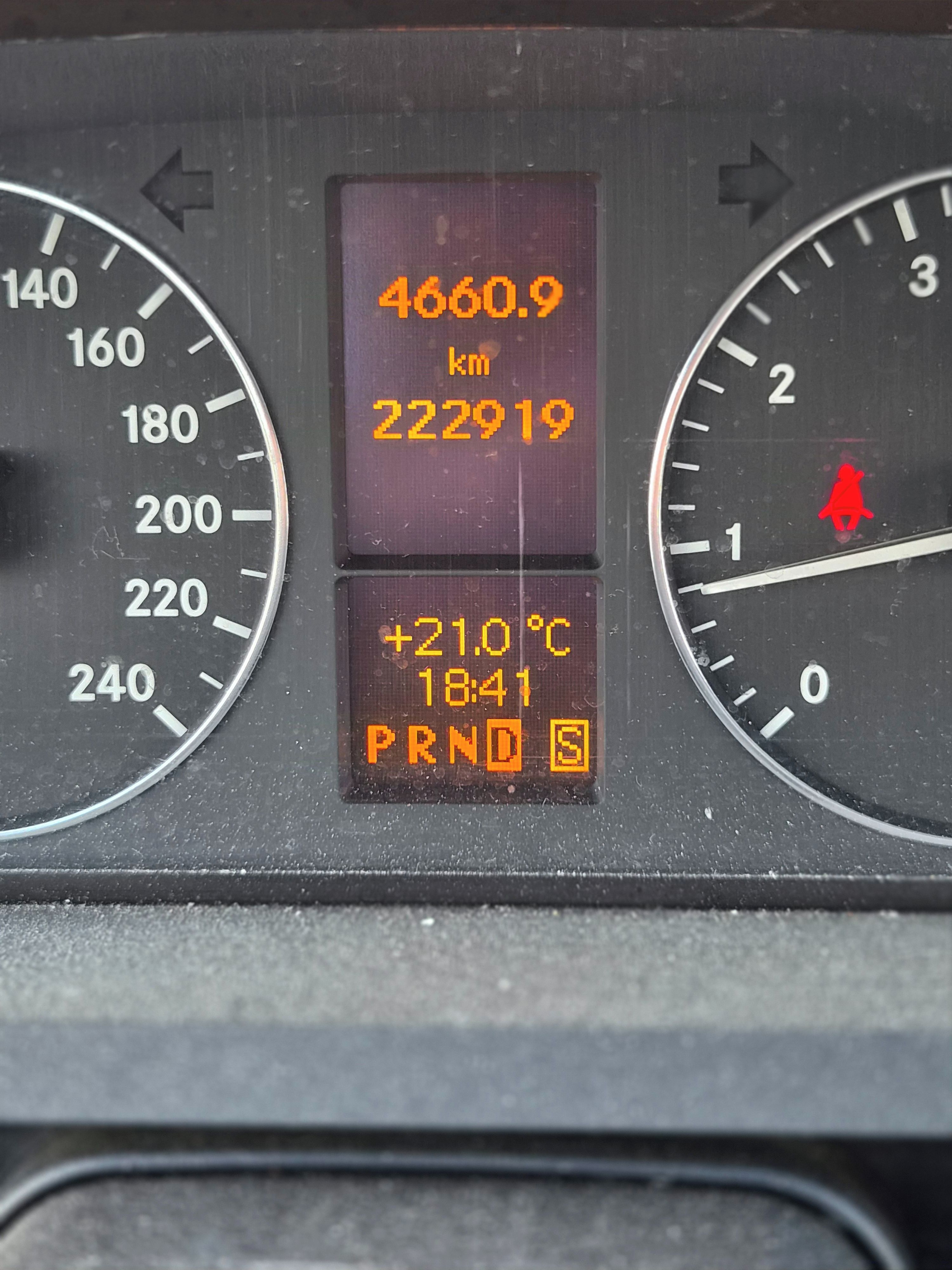 Mercedes-Benz Třídy A, 1.5i  AUTOMAT - fotka 6