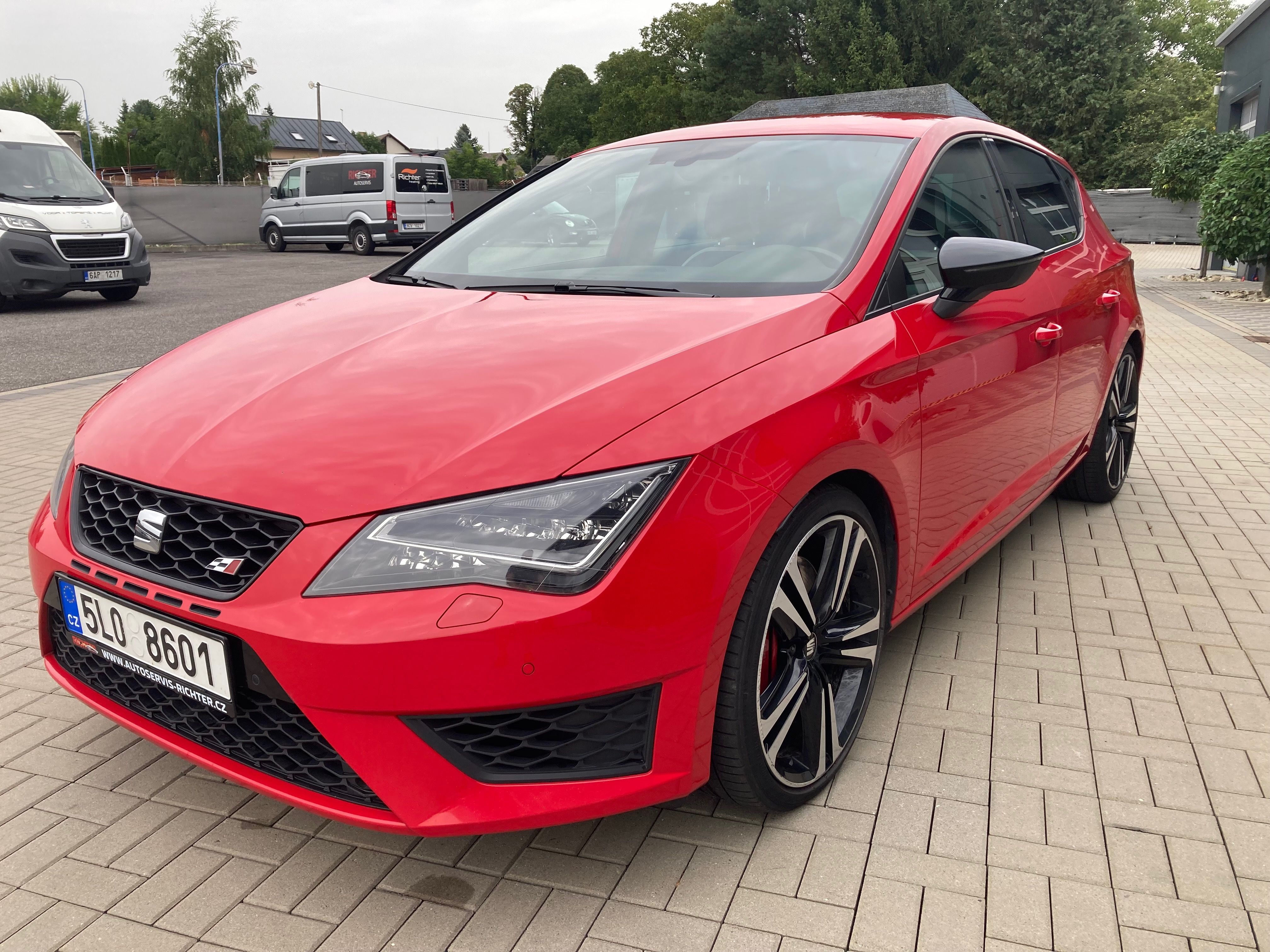 Seat Leon, Cupra 2.0 TSI 280hp/ původ ČR - fotka 3