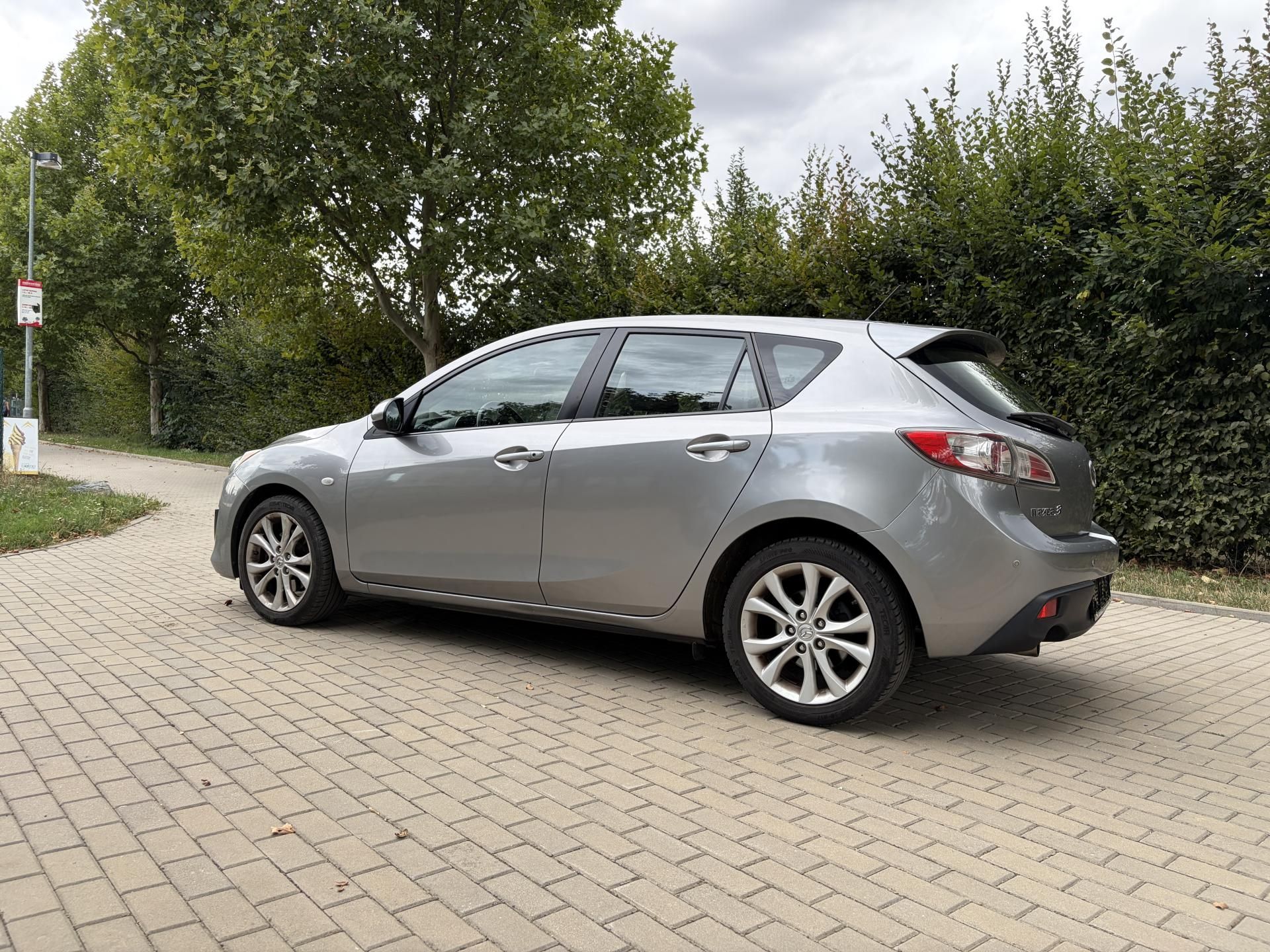 Mazda 3, 2.0 Exclusive-Line - fotka 6