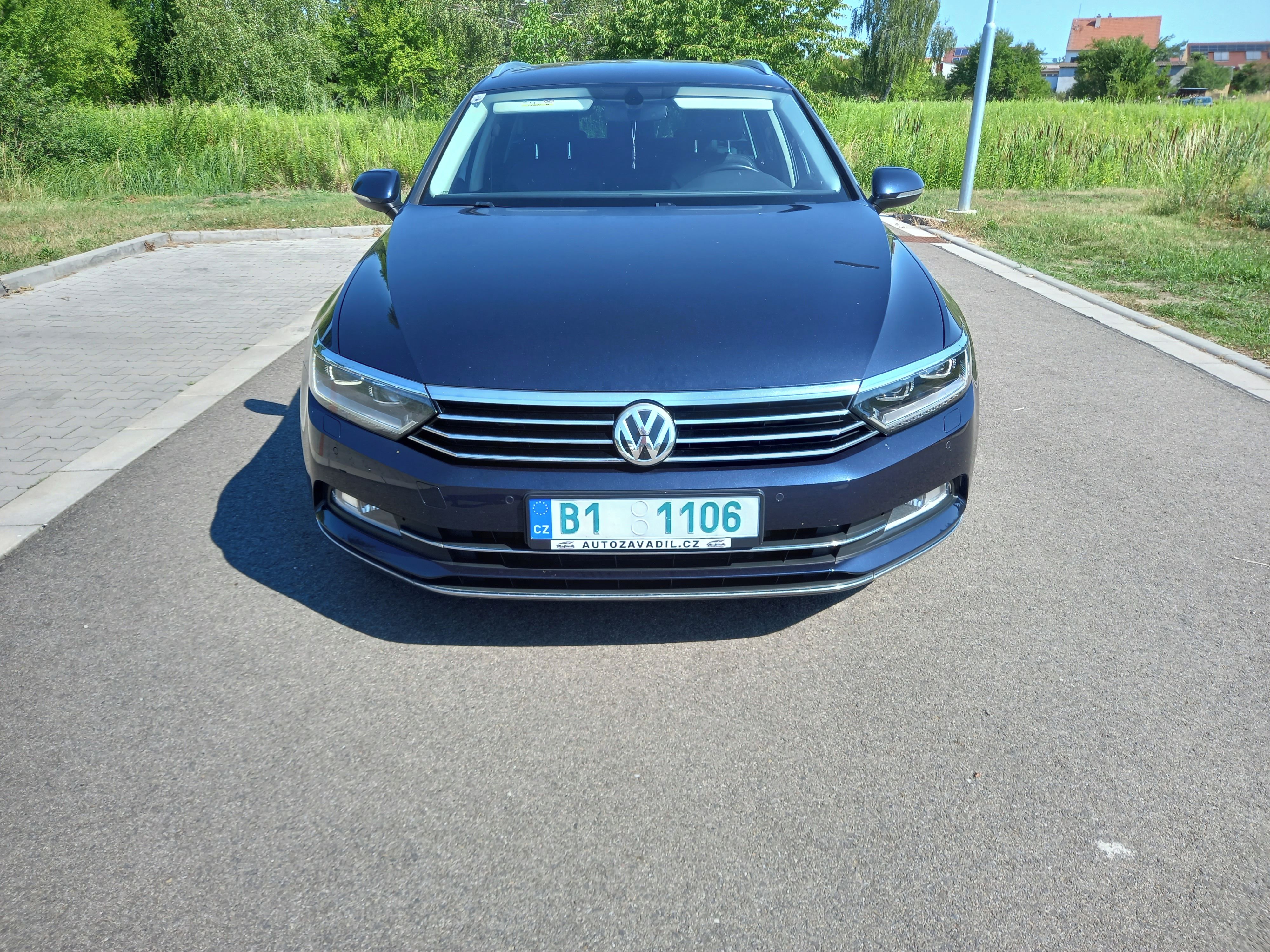 Volkswagen Passat, 2,0TDI-LED-ACC-HIGHLINE-AHK - fotka 2