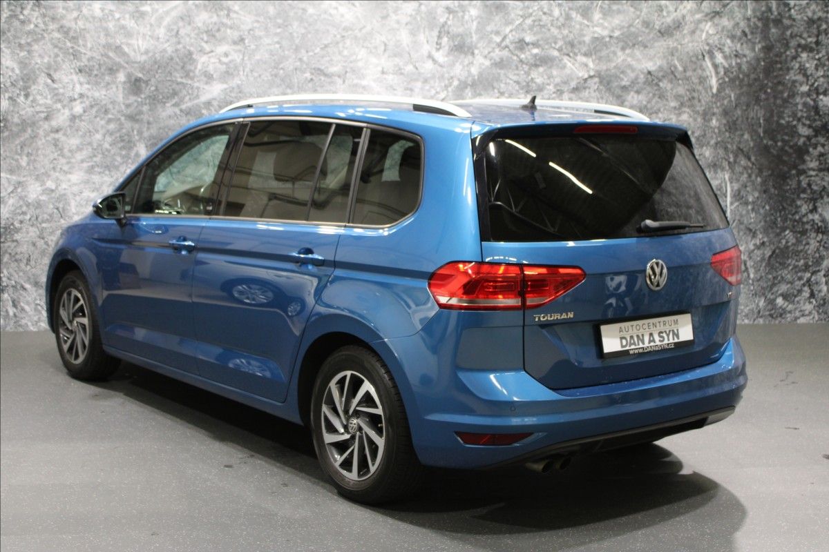Volkswagen Touran, 1,4 TSI Comfortline LED - fotka 4