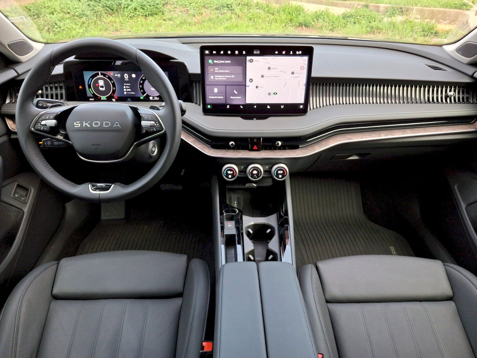 Škoda Superb, iV L&K DSG 1,5TSi 150kW - fotka 5