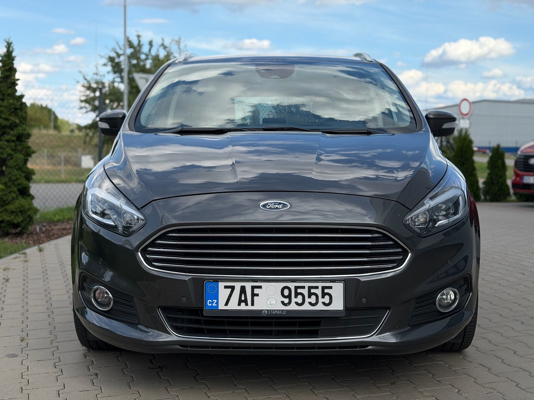 Ford S-MAX, 2.0 TDCI (140 kW) Aut. DPH AWD - fotka 3