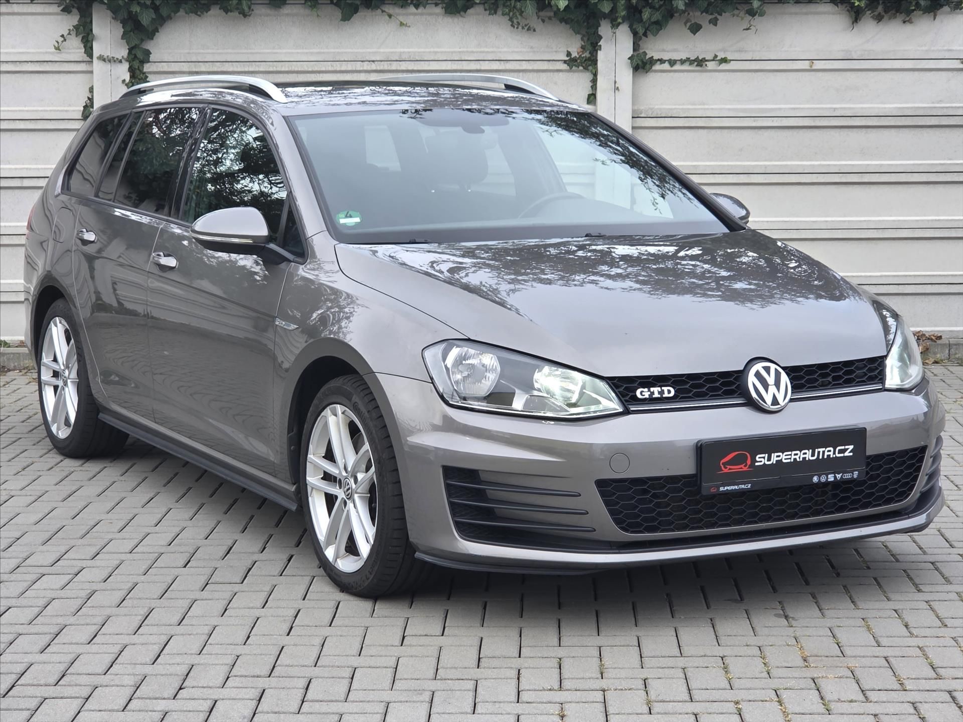 Volkswagen Golf, 2,0 TDi 135kW DSG GTD ČR 2.maj