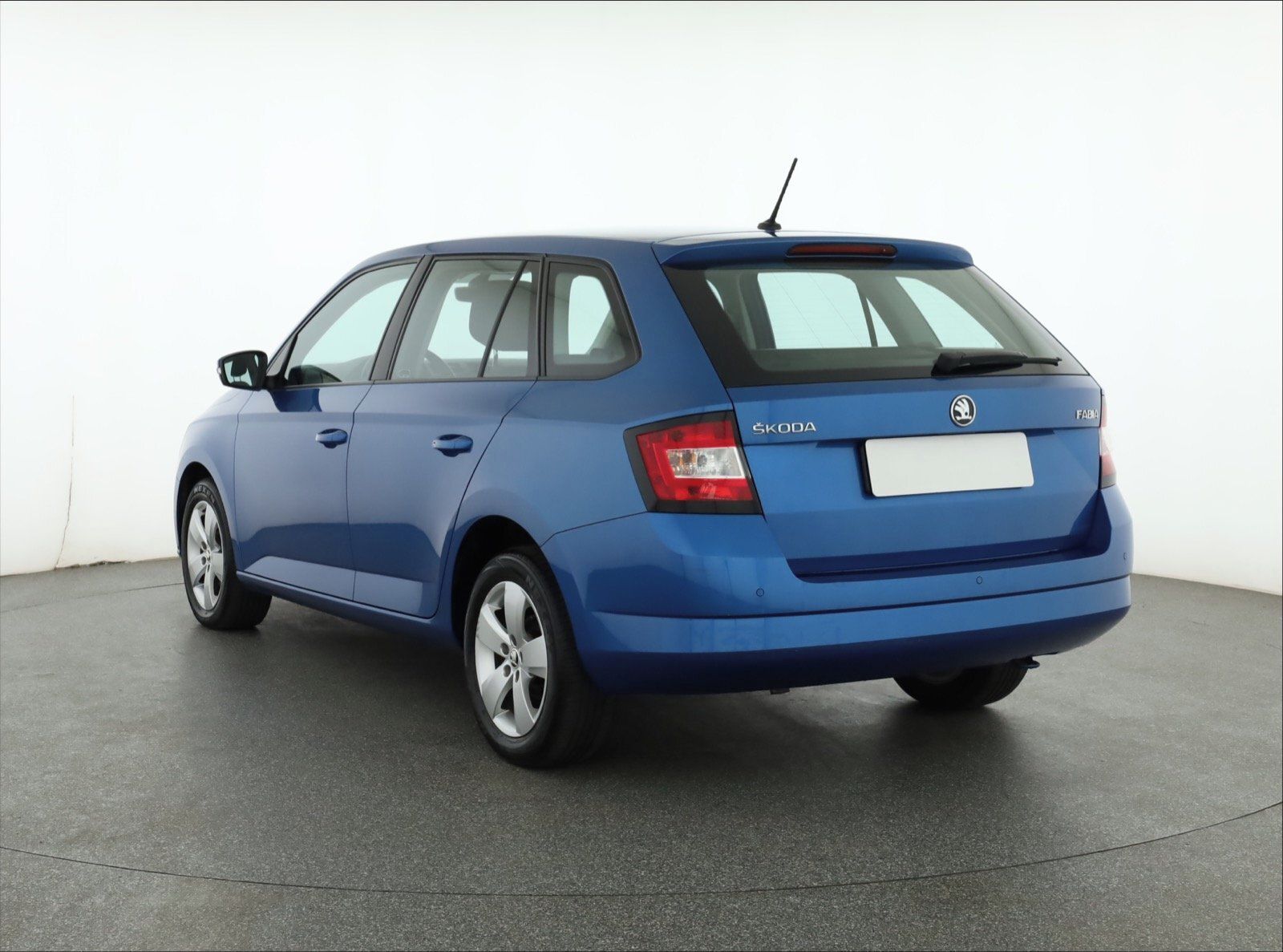 Škoda Fabia, 1.0 TSI, Style - fotka 4