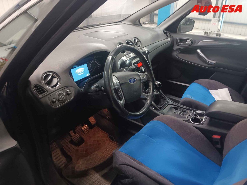 Ford S-MAX, 2.0 EcoBoost - fotka 3