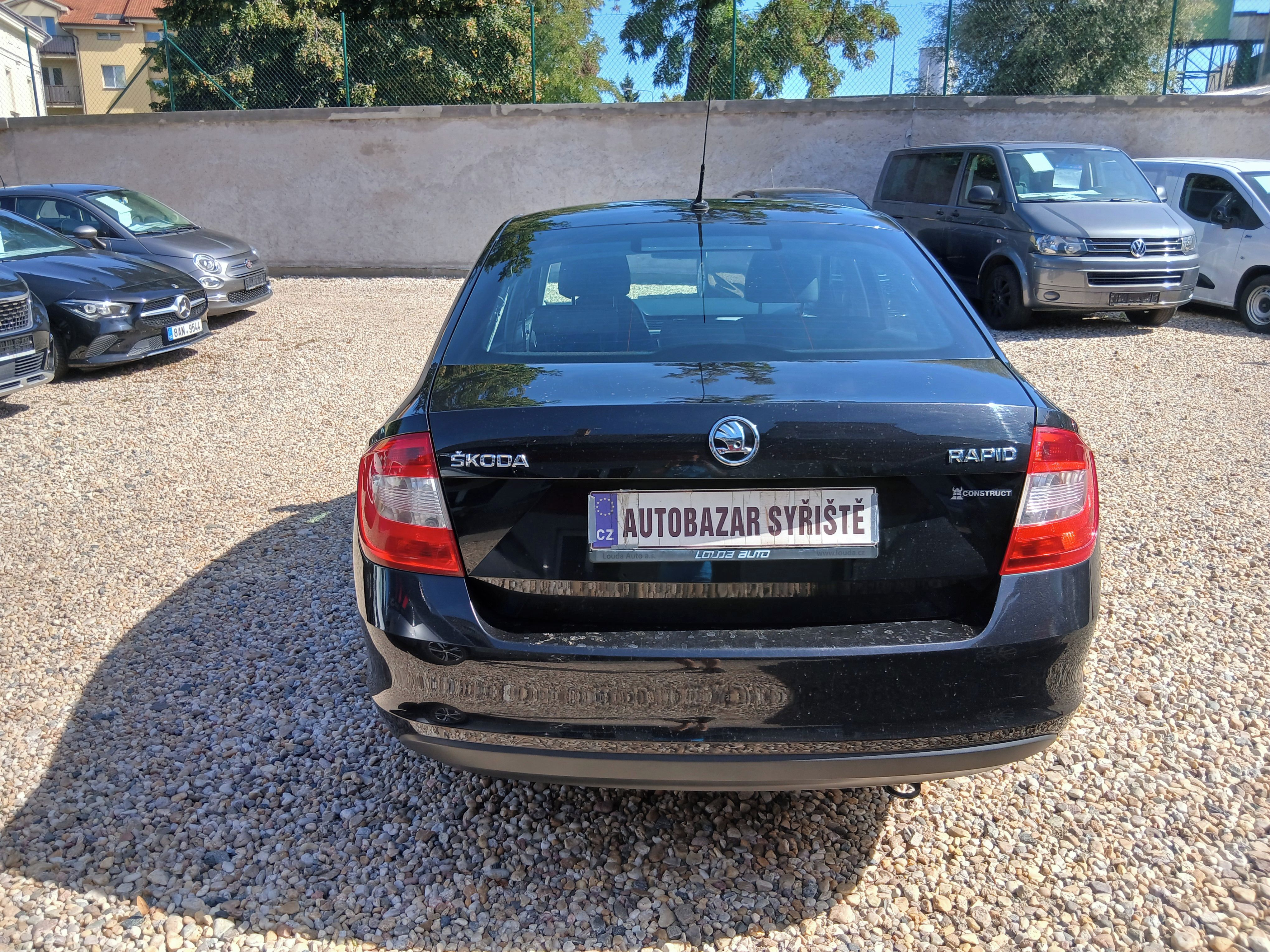 Škoda Rapid, 1.6 TDi 85KW ČR, DPH, S.Kniha - fotka 6
