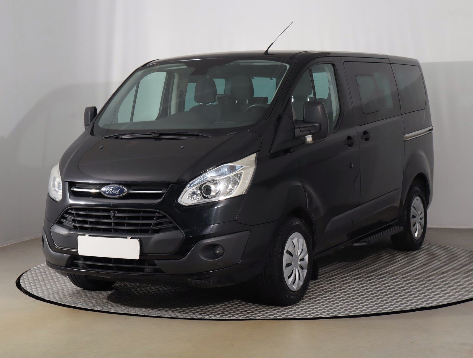 Ford Tourneo Custom, 2.2 TDCi, Trend - fotka 2