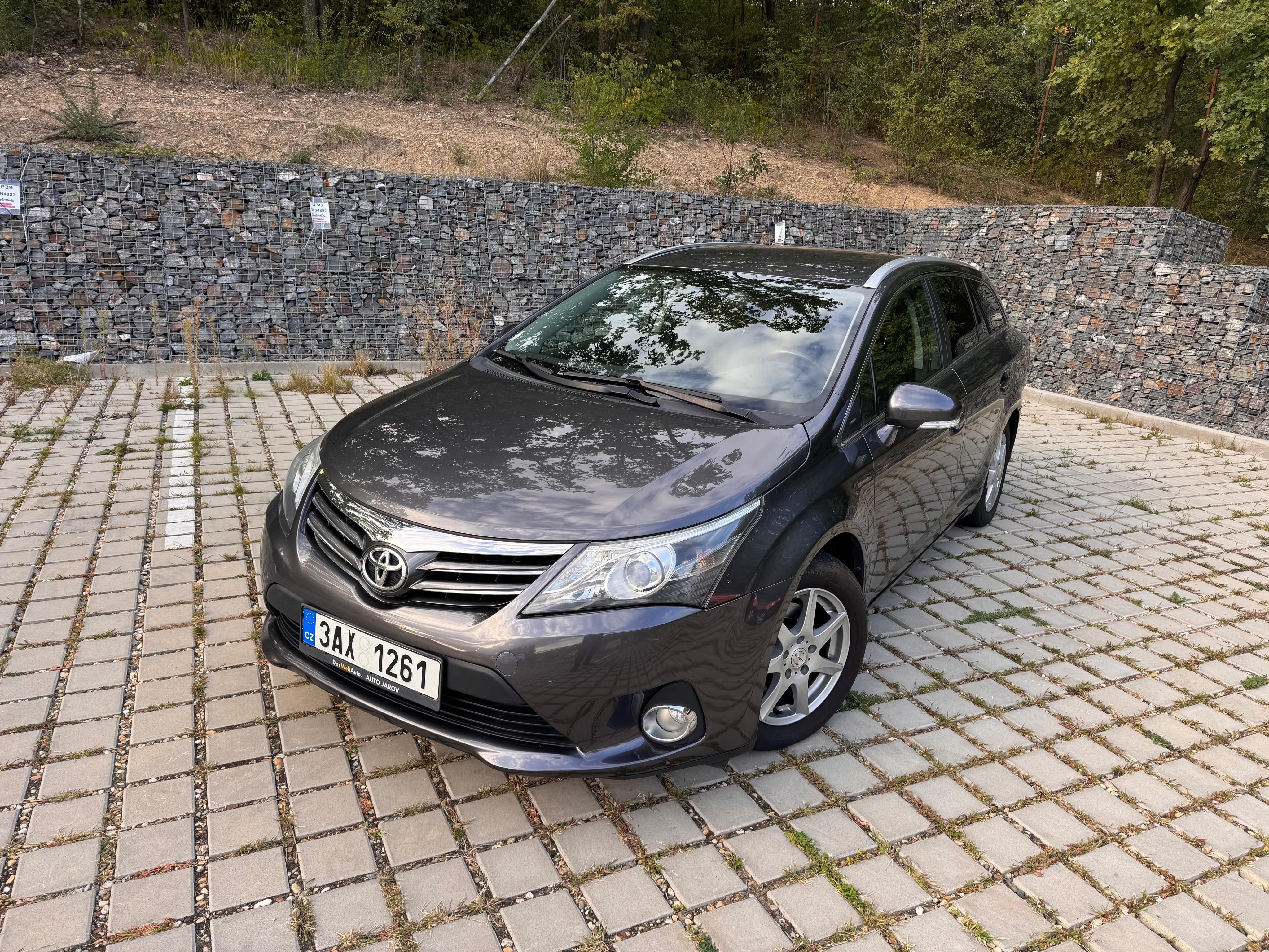 Toyota Avensis, Avensis 1.8 LPG