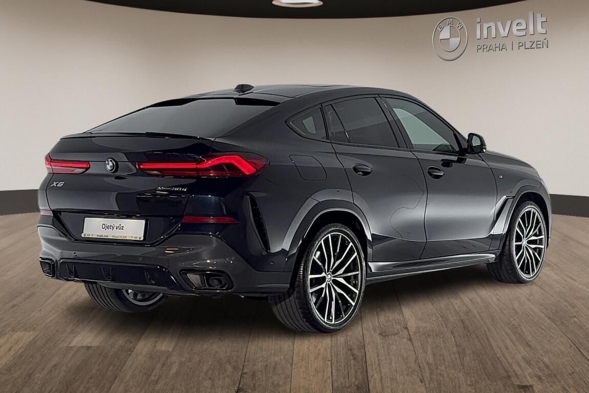 BMW X6, xDrive30d - fotka 3
