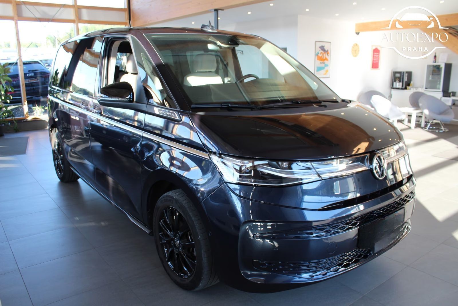 Volkswagen Multivan, 2.0 TDI 110KW DSG Style 7míst - fotka 3