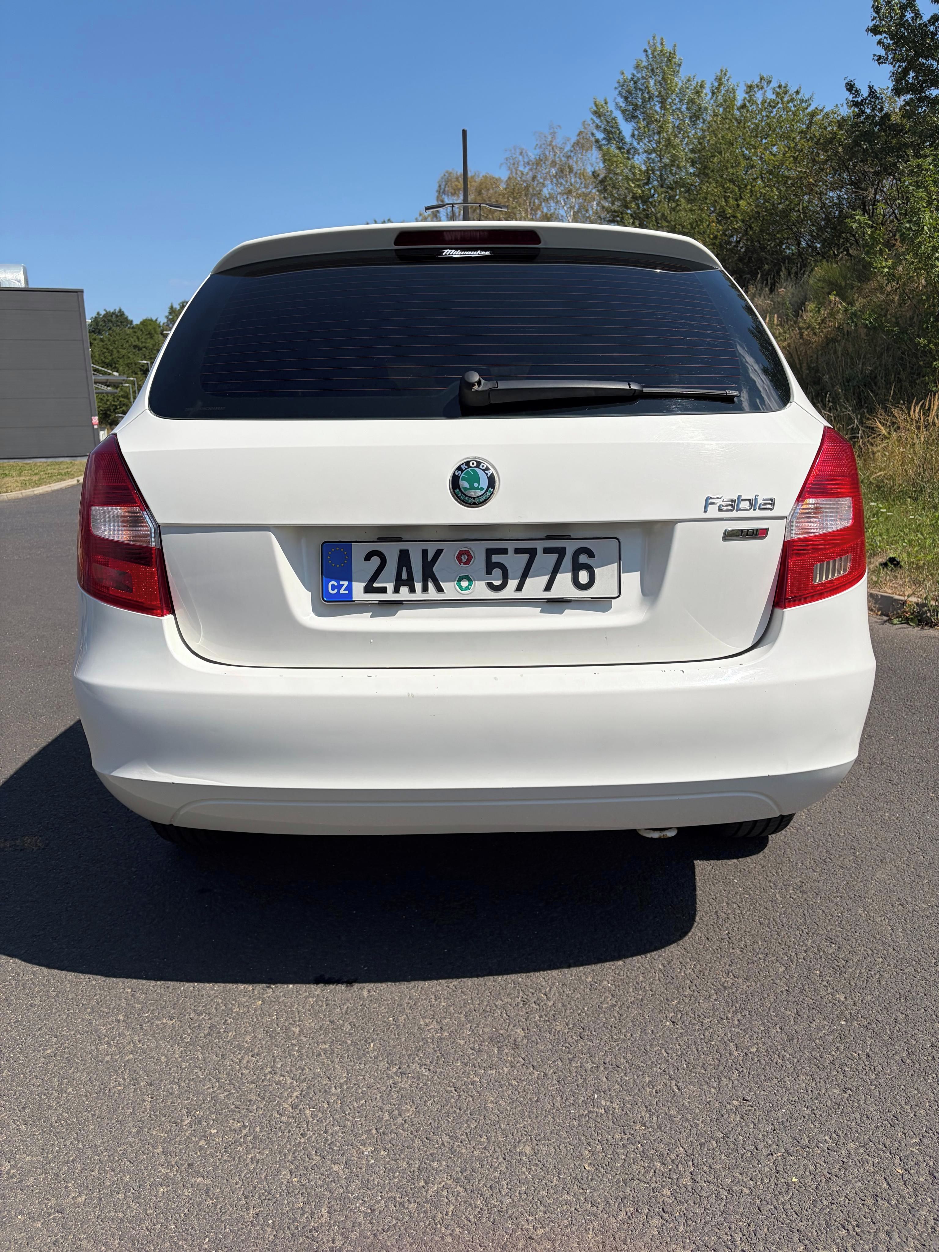 Škoda Fabia, 1.6 TDI - fotka 6