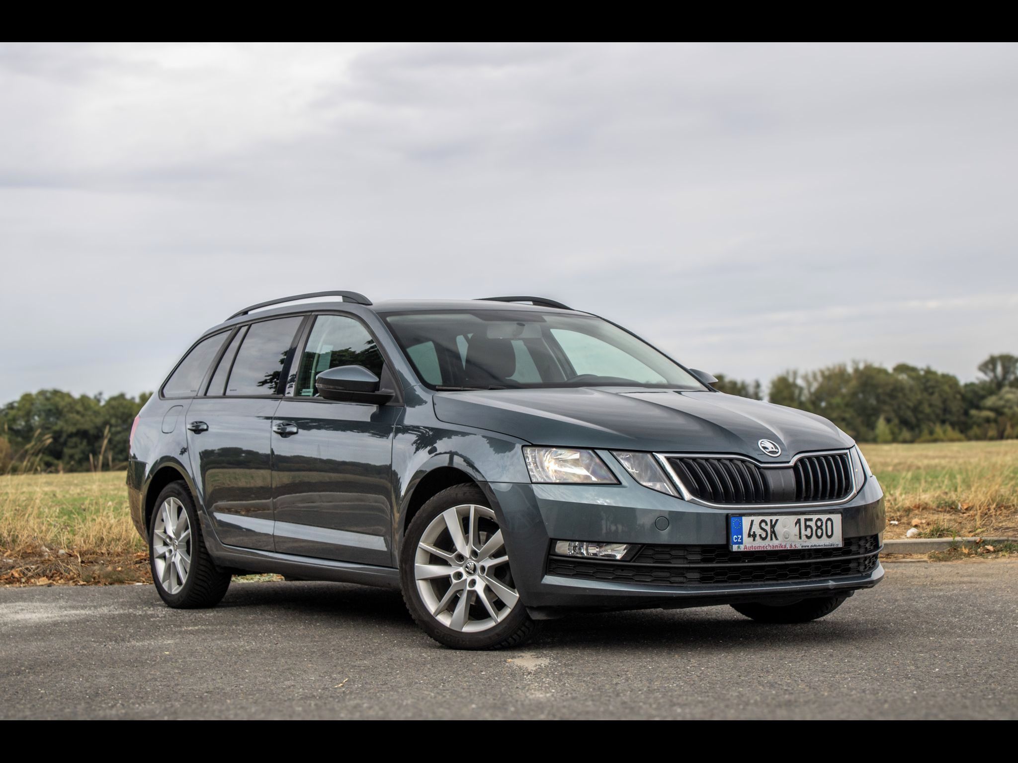 Škoda Octavia - fotka 3