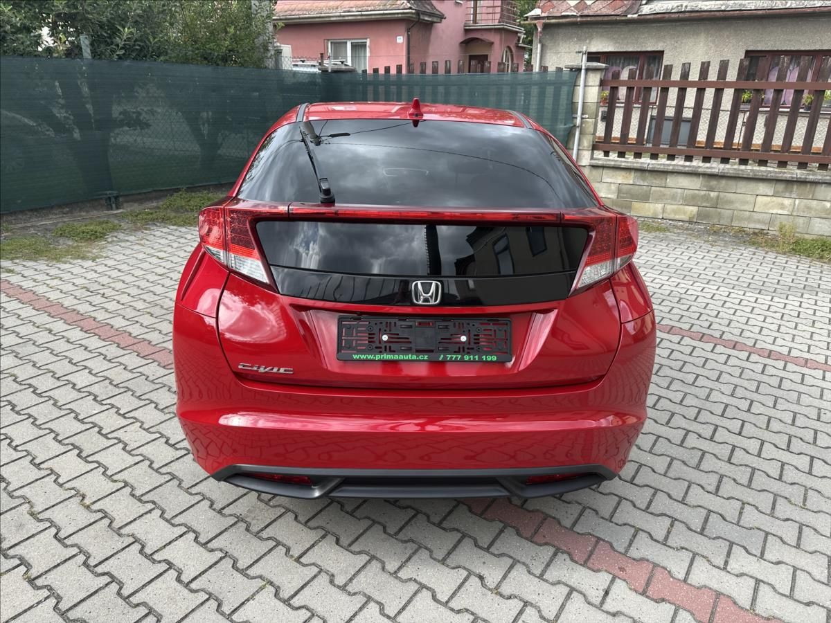 Honda Civic, 1,8 i-VTEC Sport 1.majitel - fotka 6