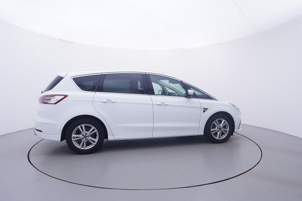 Ford S-MAX, Titanium 2.0 TDI 110 kW - fotka 6