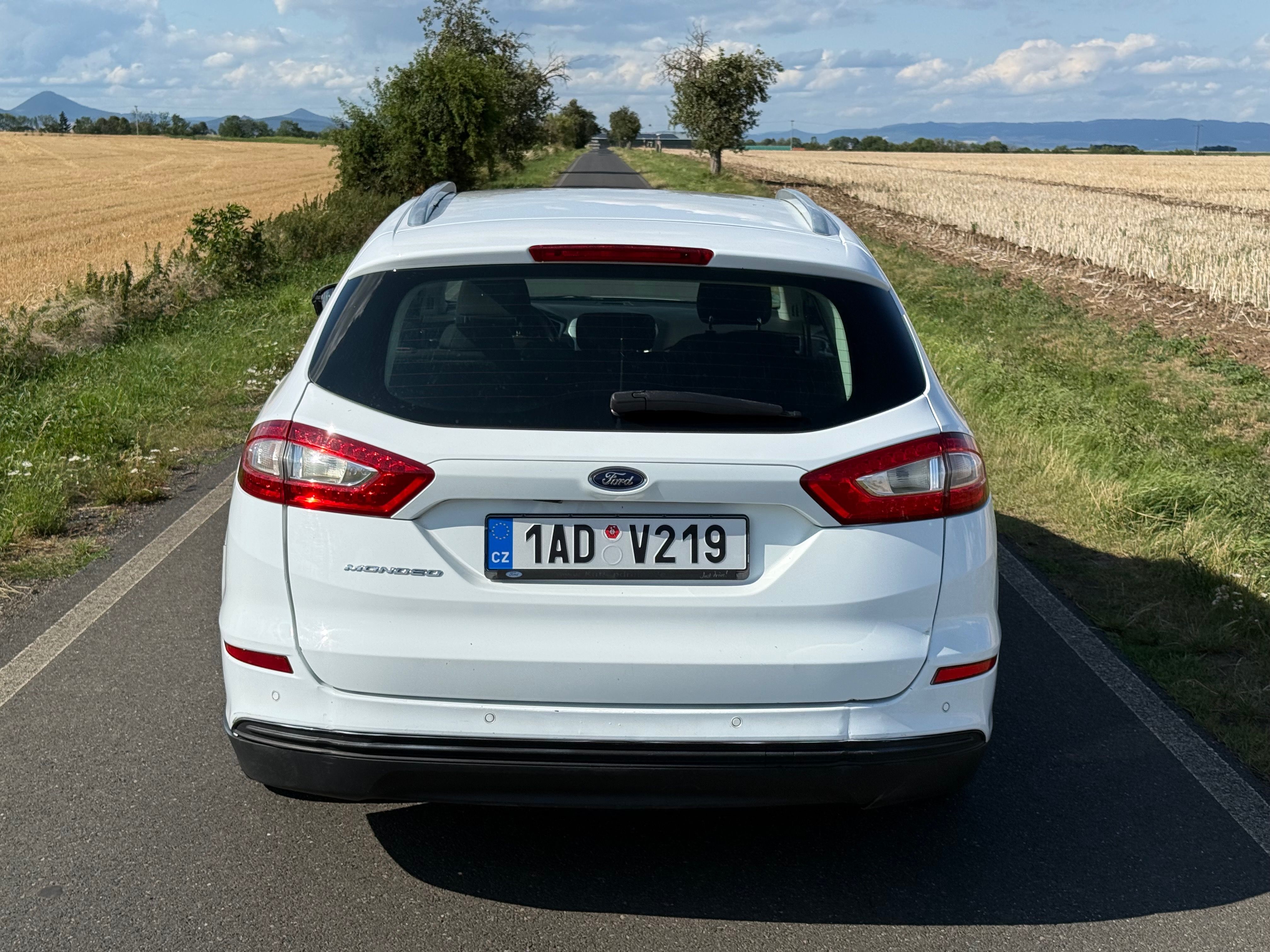Ford Mondeo, Ford Mondeo, 2.0TDCi, MANUÁL - fotka 6