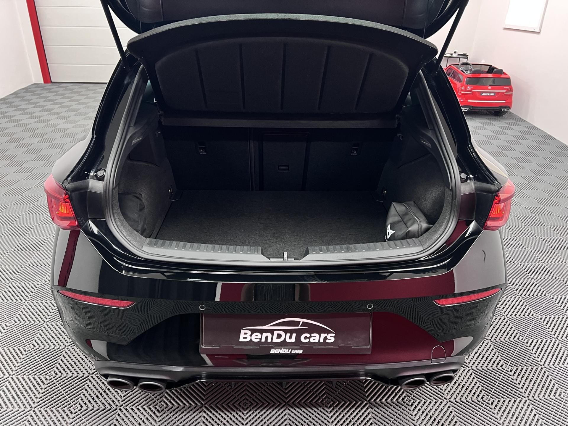 Cupra Leon, 2.0 TSI 221 kW 2022 - fotka 6