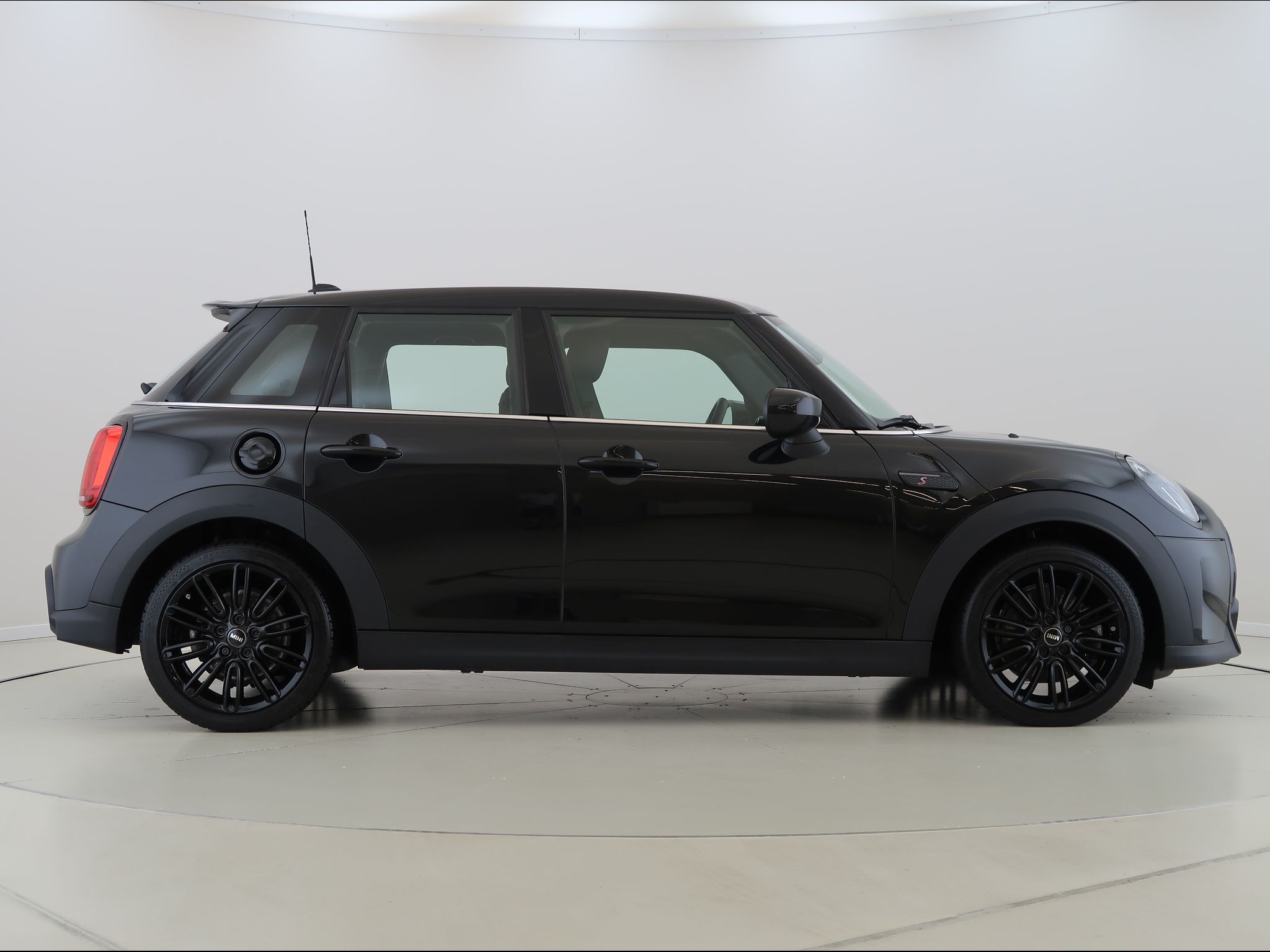 Mini Cooper S, 2.0Turbo,131kW,AT,CZ,1Maj - fotka 4