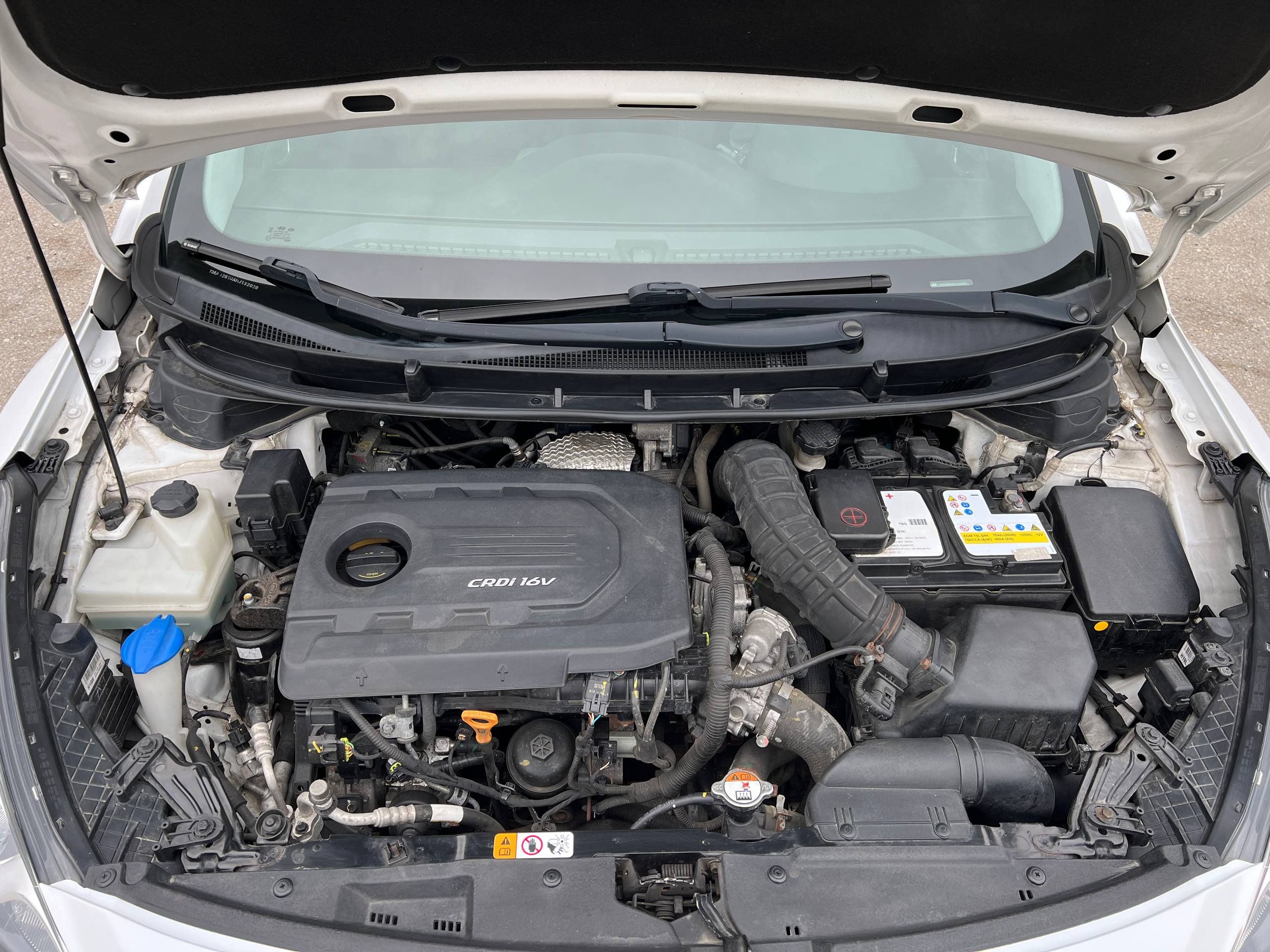 Hyundai i30, Hyundai i30 1.6 CRDi Nový STK - fotka 4
