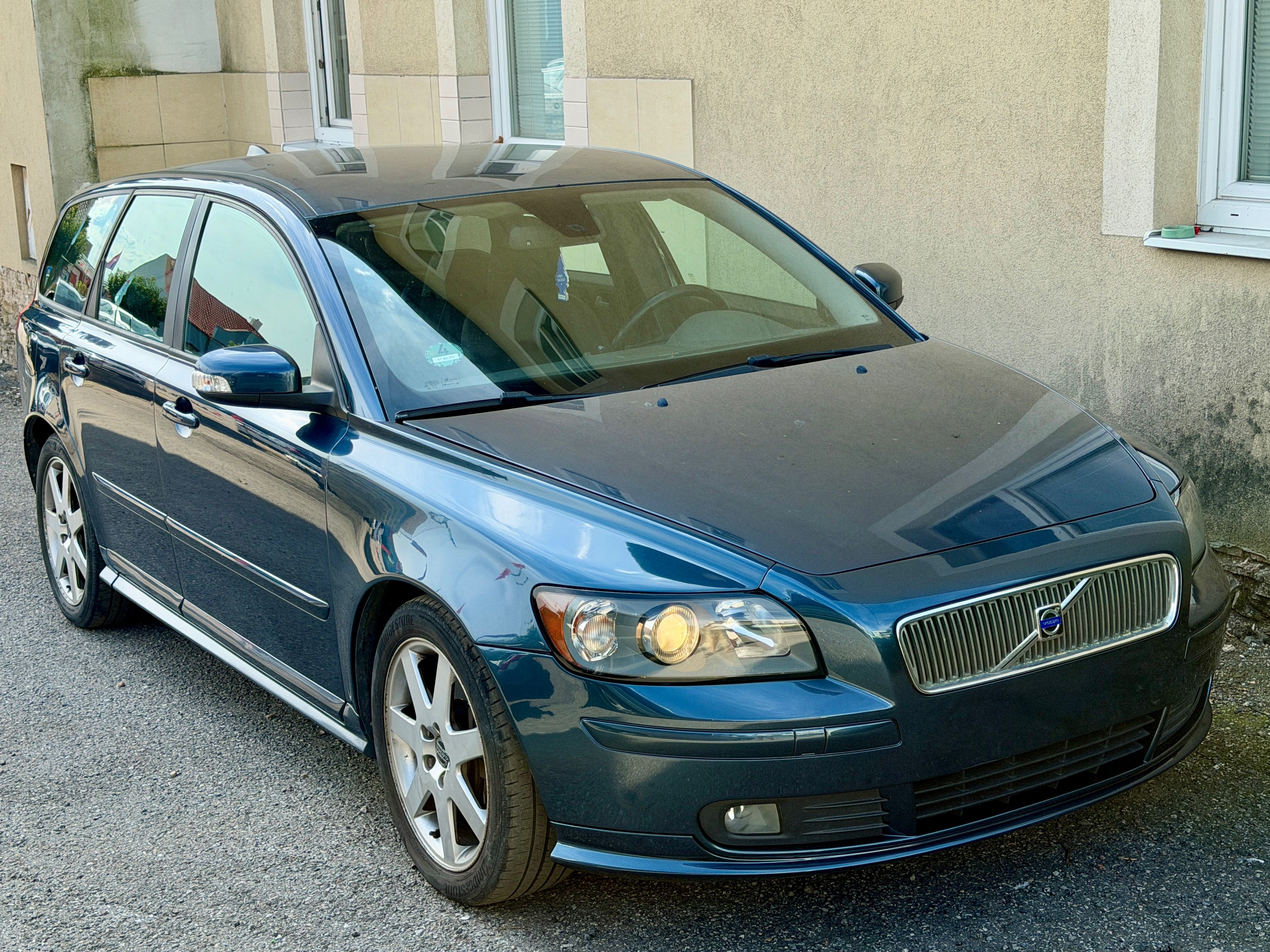 Volvo V50, T5,162KW,MANUÁL,SERVIS.KN - fotka 2