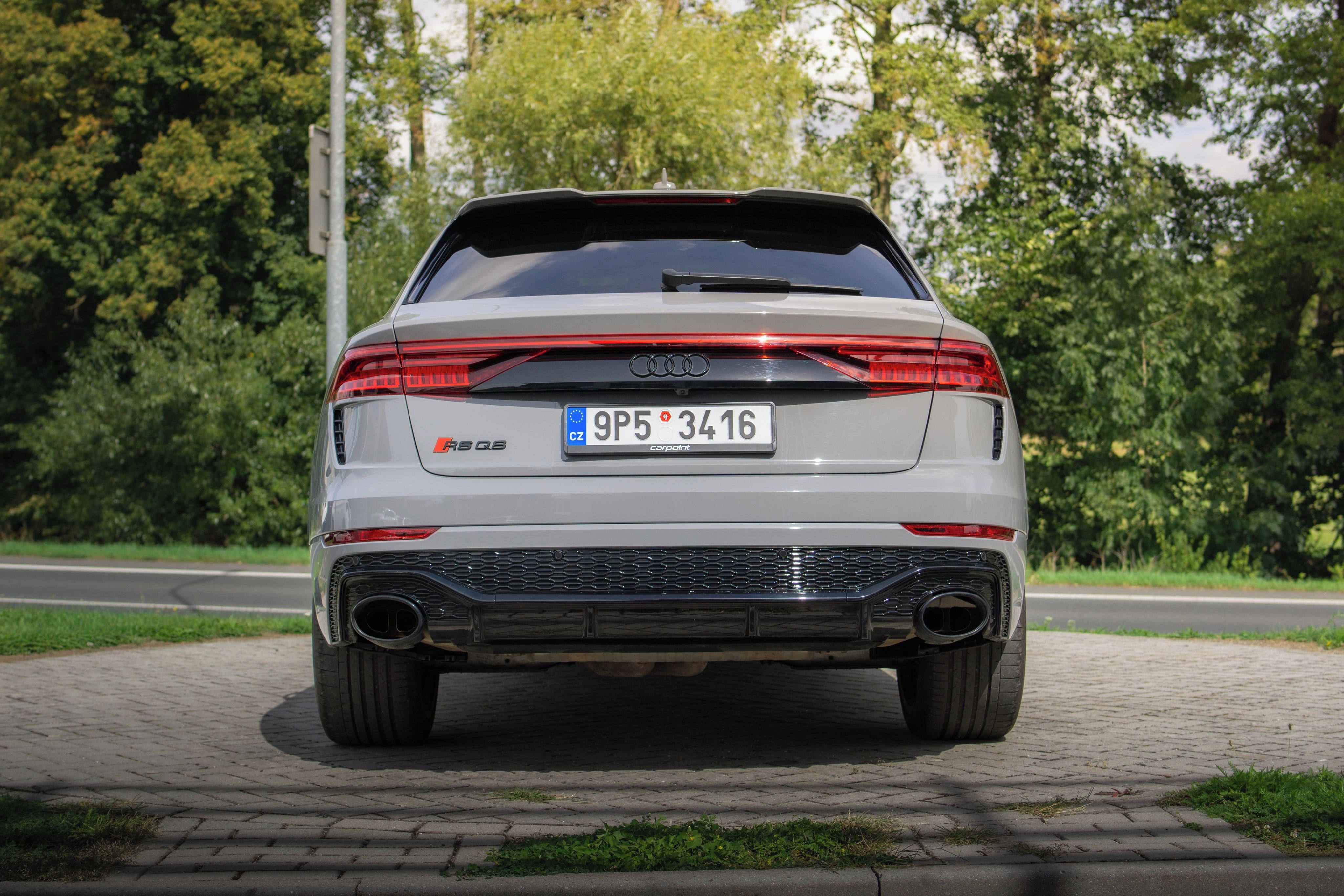 Audi RS Q8, kůže Valcona, Bang Olufsen - fotka 6
