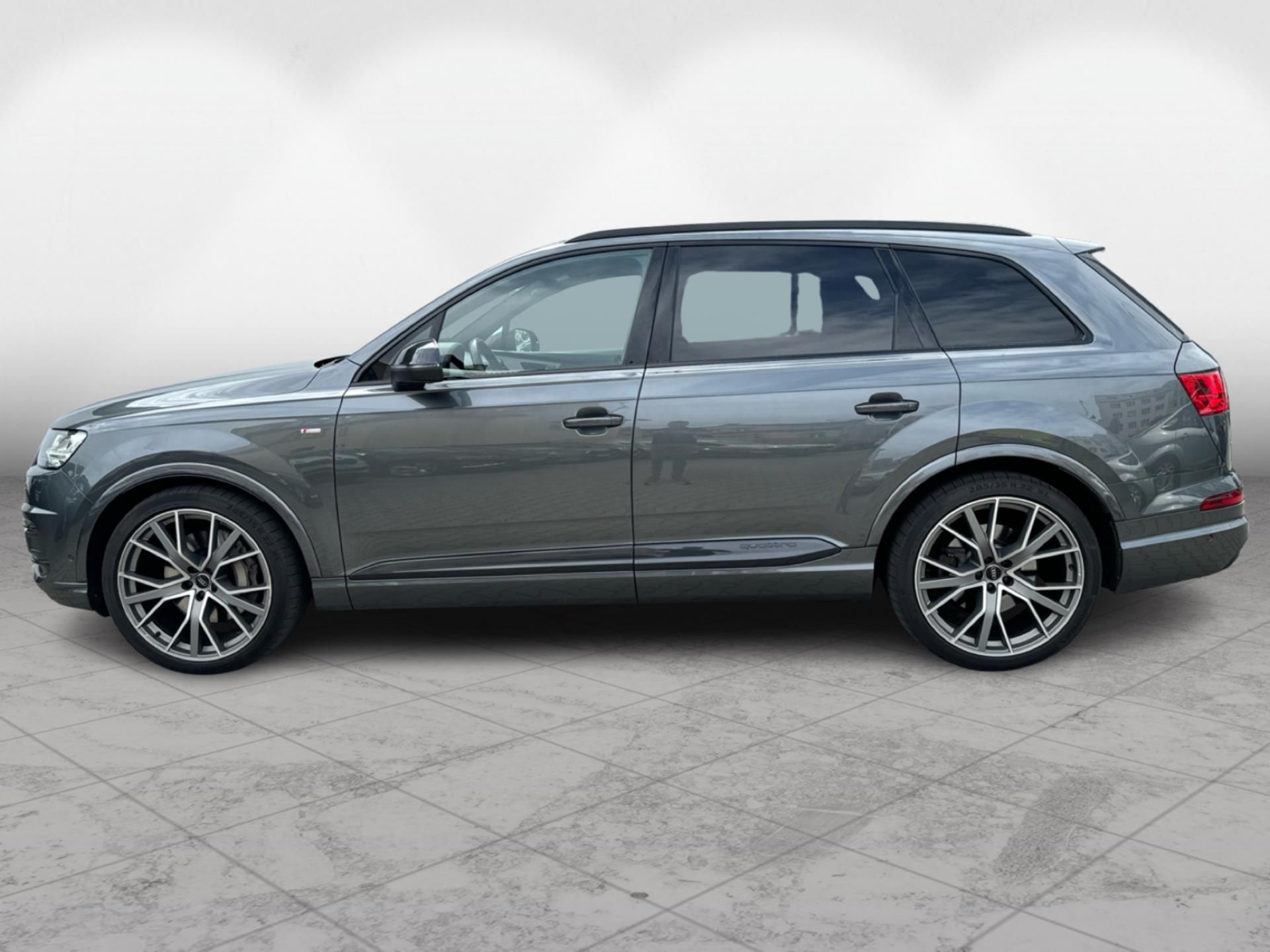 Audi Q7, 3.0 TDI Quattro S-Line 7míst - fotka 3