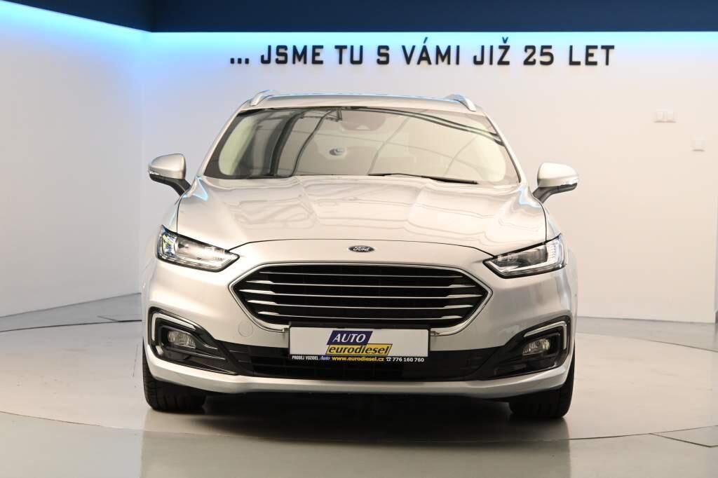 Ford Mondeo, 2.0 140 KW LED SONY ACC Tažné - fotka 3