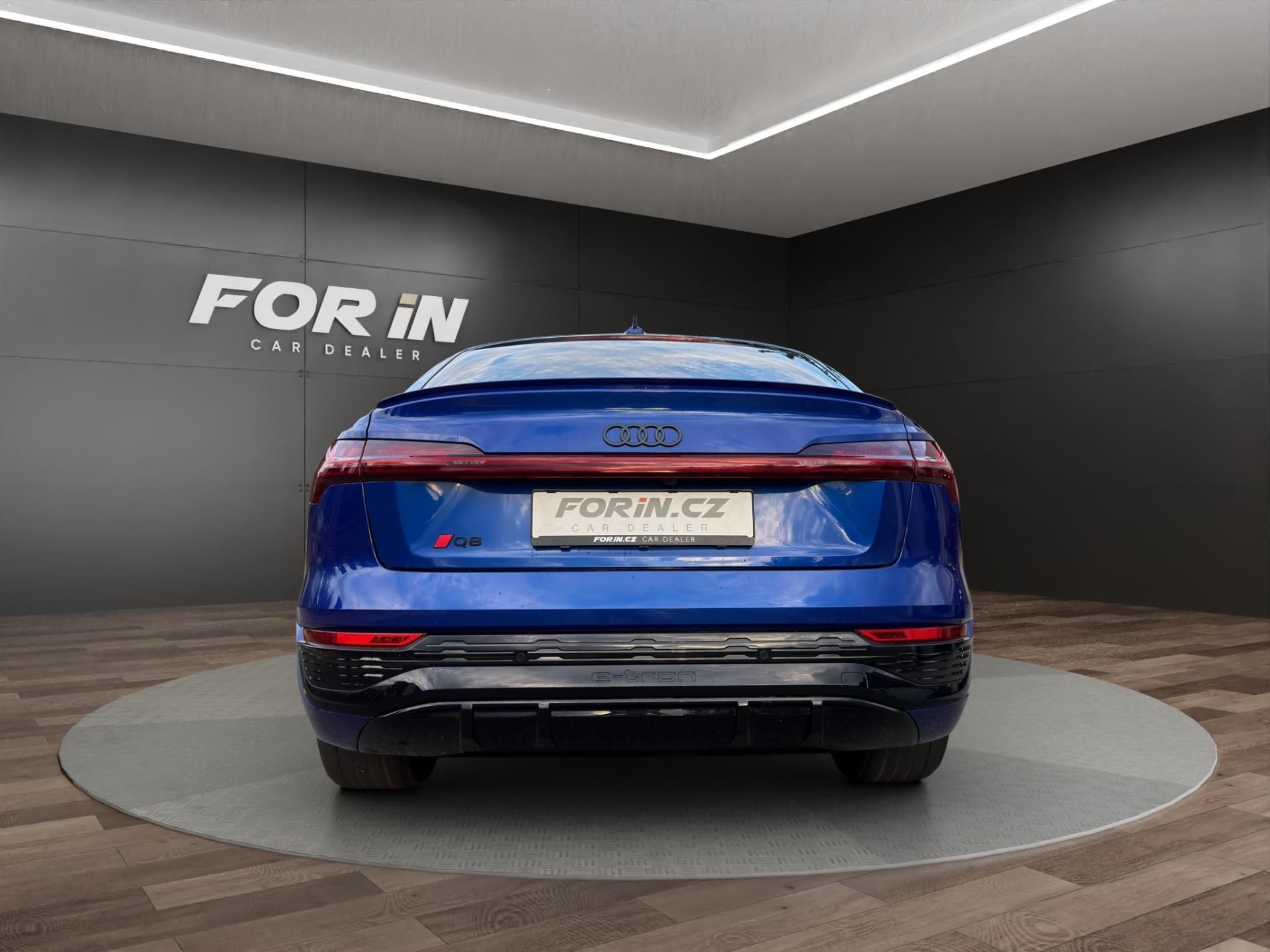 Audi Q8 e-tron, 114 kWh  300 kW  SPORTBACK - fotka 5